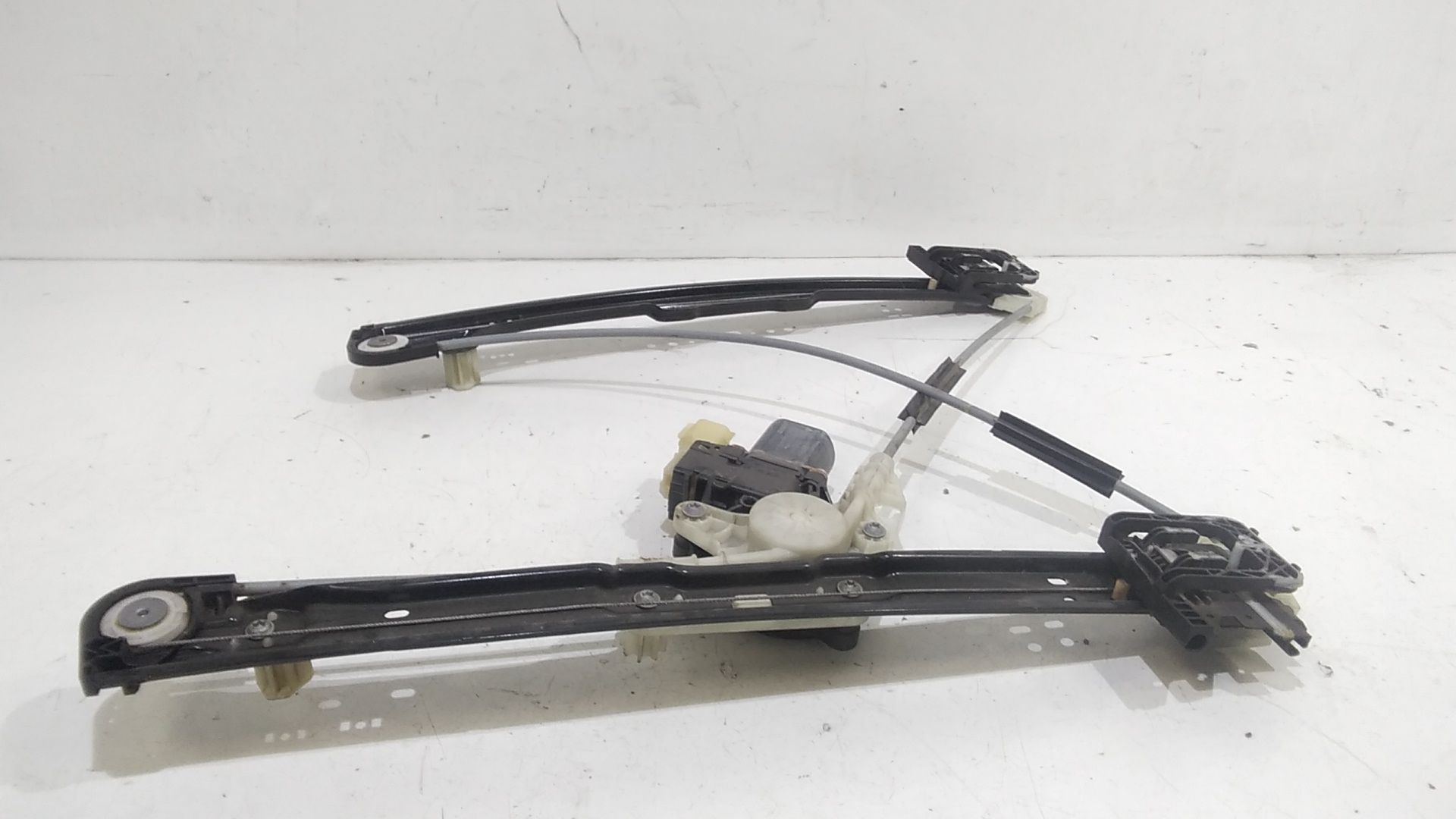 Alzacristallo Porta Ant. Destro Usato