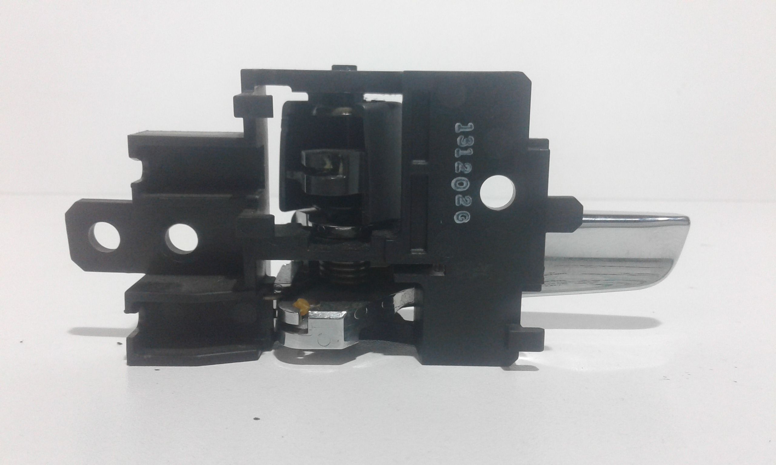 Maniglia Int. Apertura Porta Ant. Destro Usato