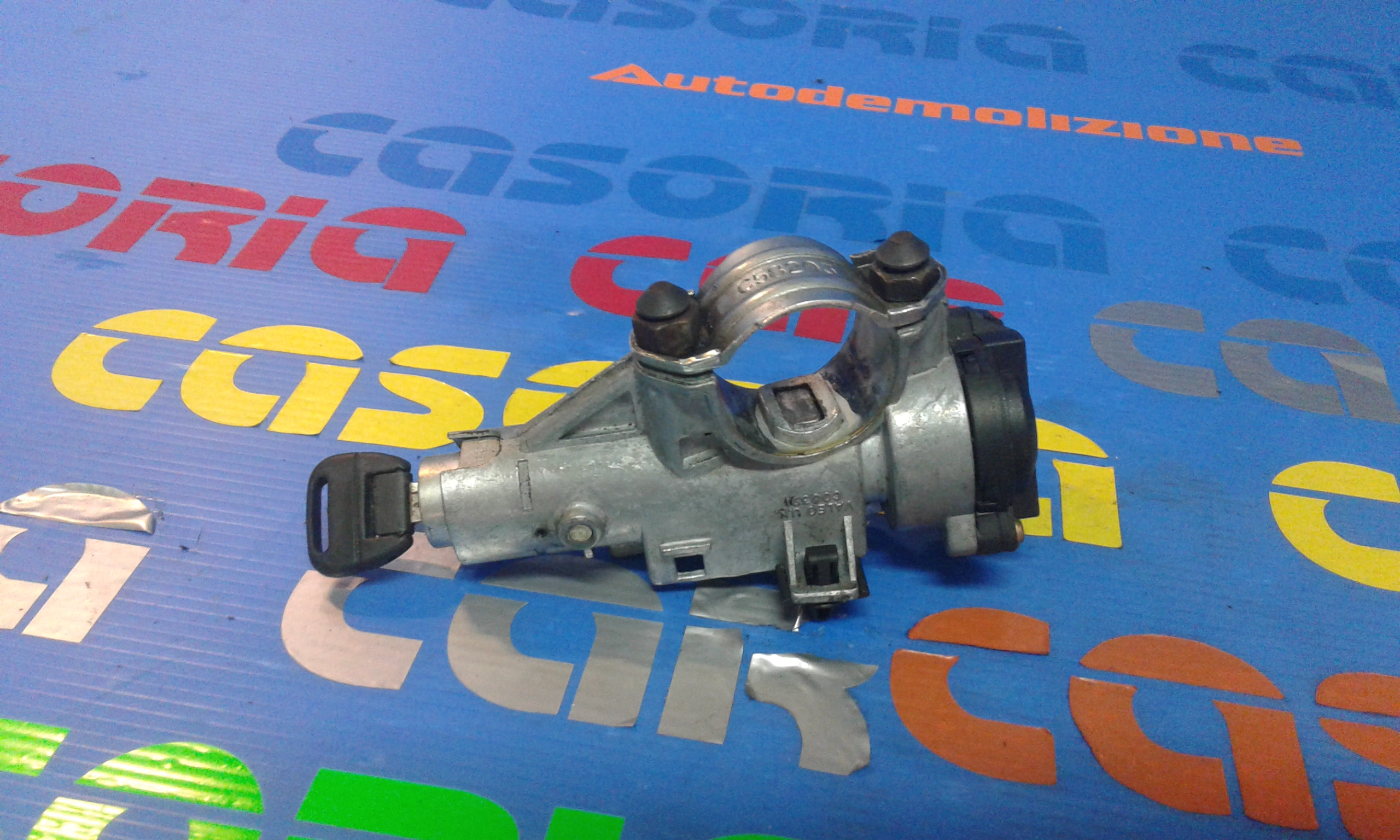 Commutatore Avviamento Con Cilindretti Serrature Usato