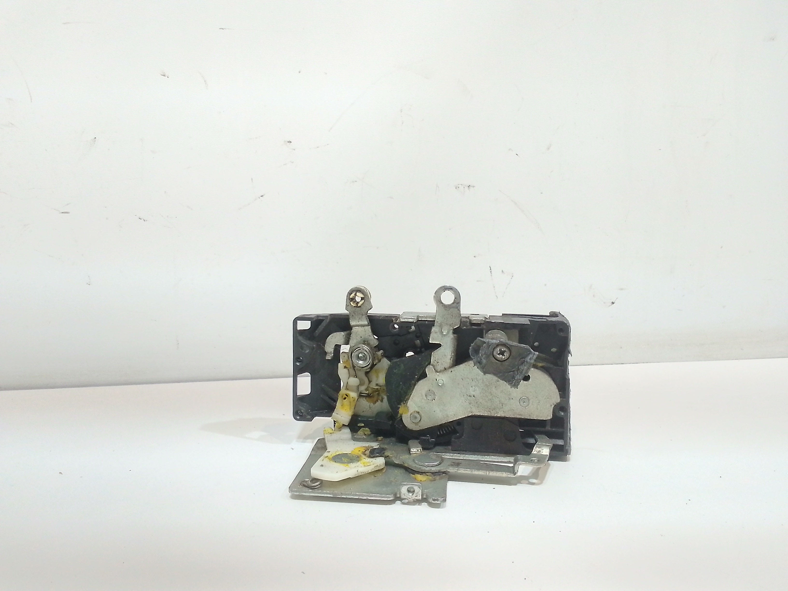 Serratura Porta Ant. Destro 1372461 Usato