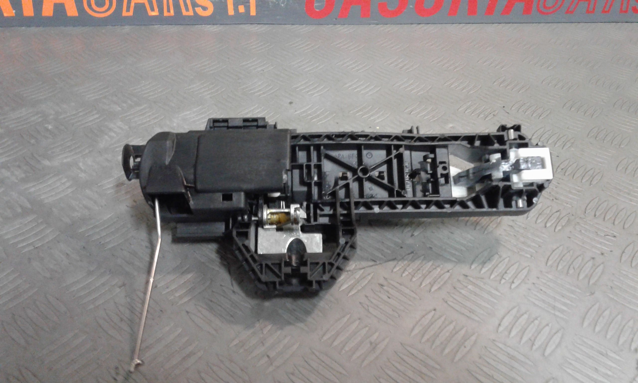 Maniglia Porta Ant. Sinistro A20476001709696 Usato