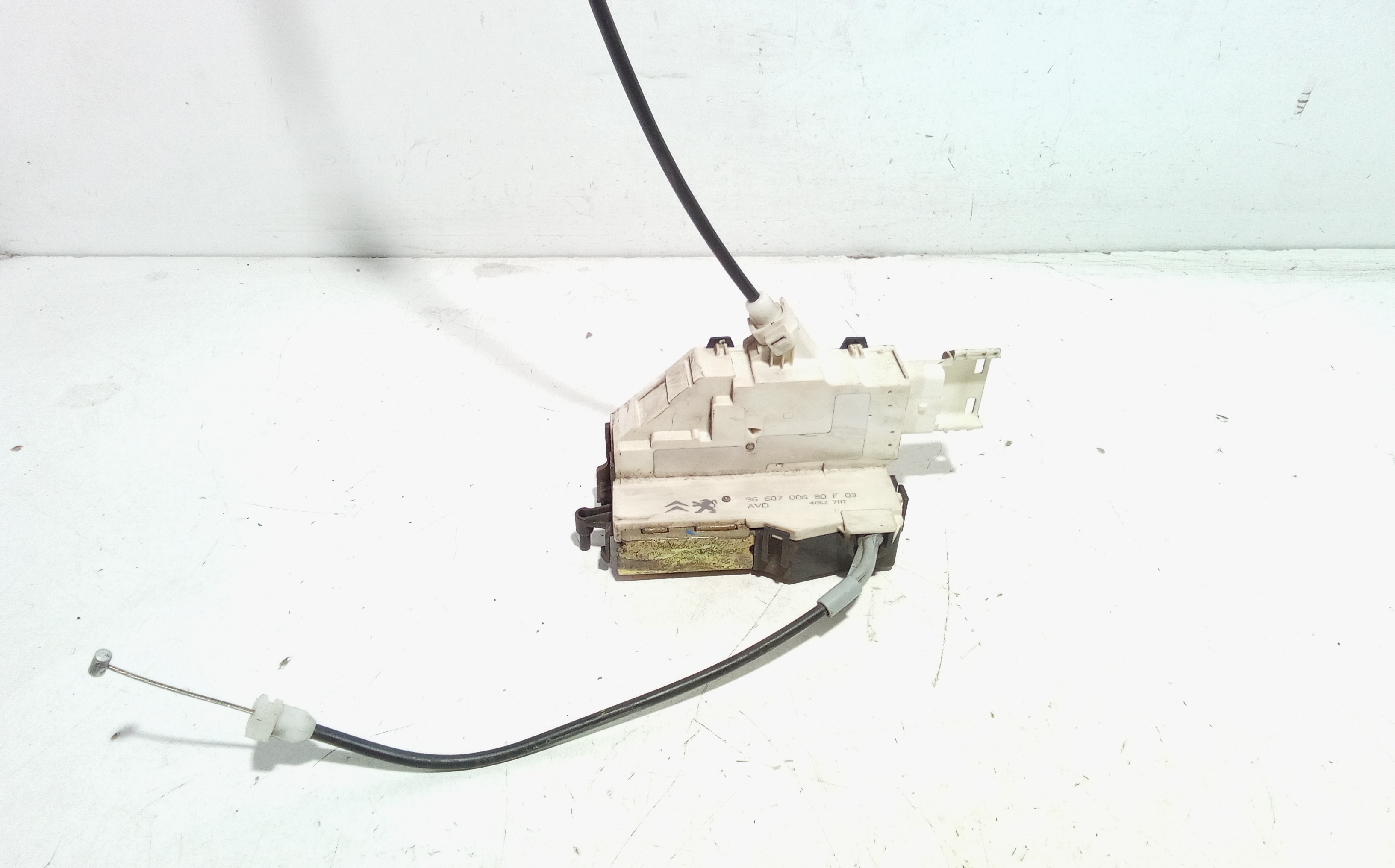 Serratura Porta Ant. Destro 9136EV Usato