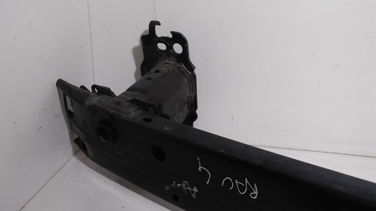 Rinforzo Paraurti Ant. Usato