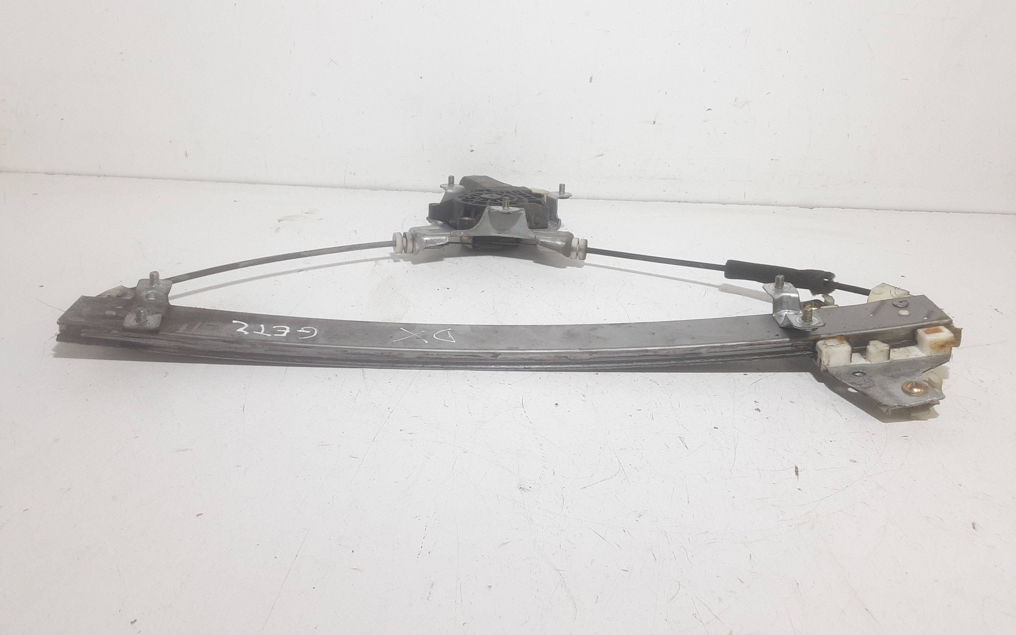 Alzacristallo Porta Ant. Destro 824021C000 Usato