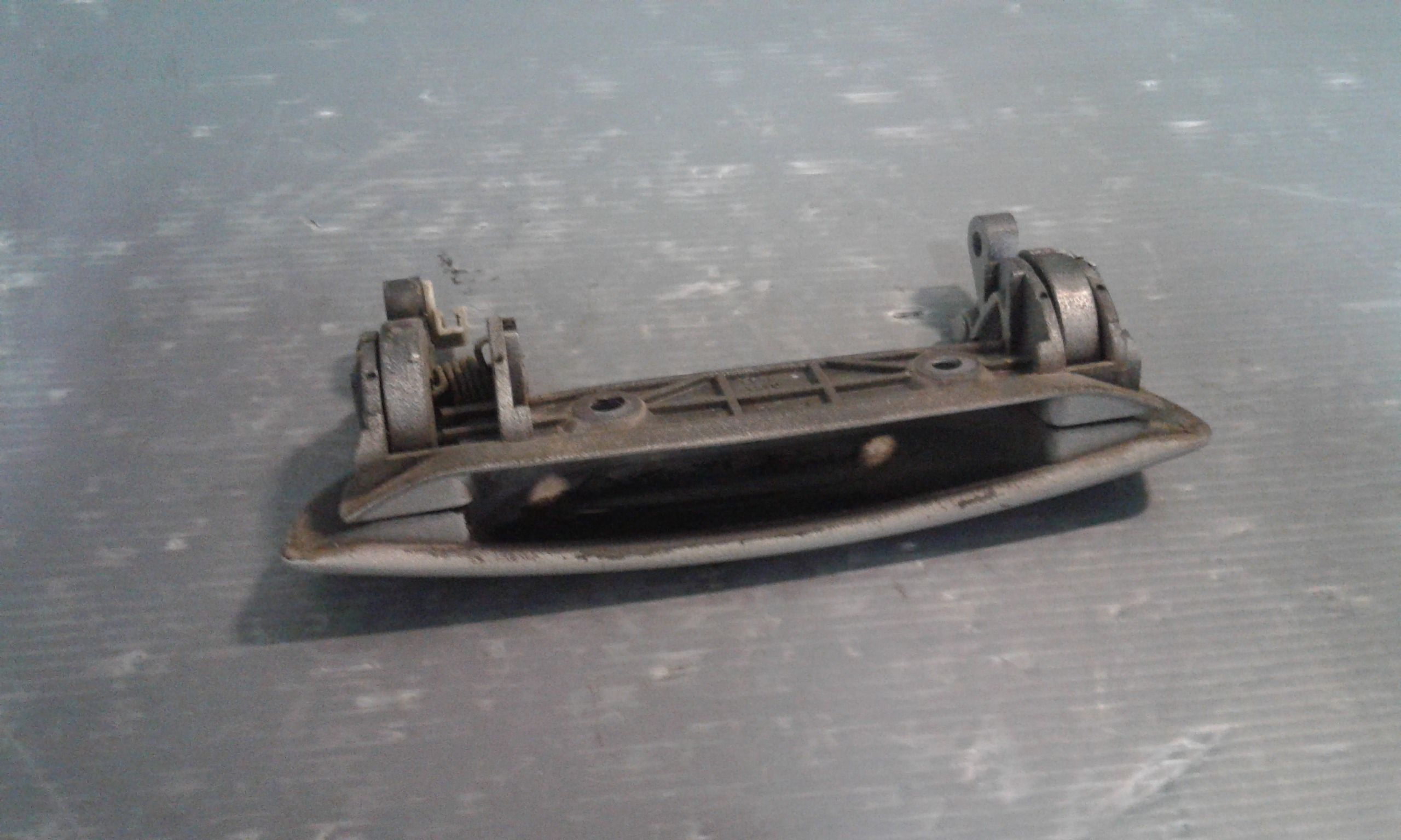 Maniglia Porta Ant. Sinistro 267872300115 Usato