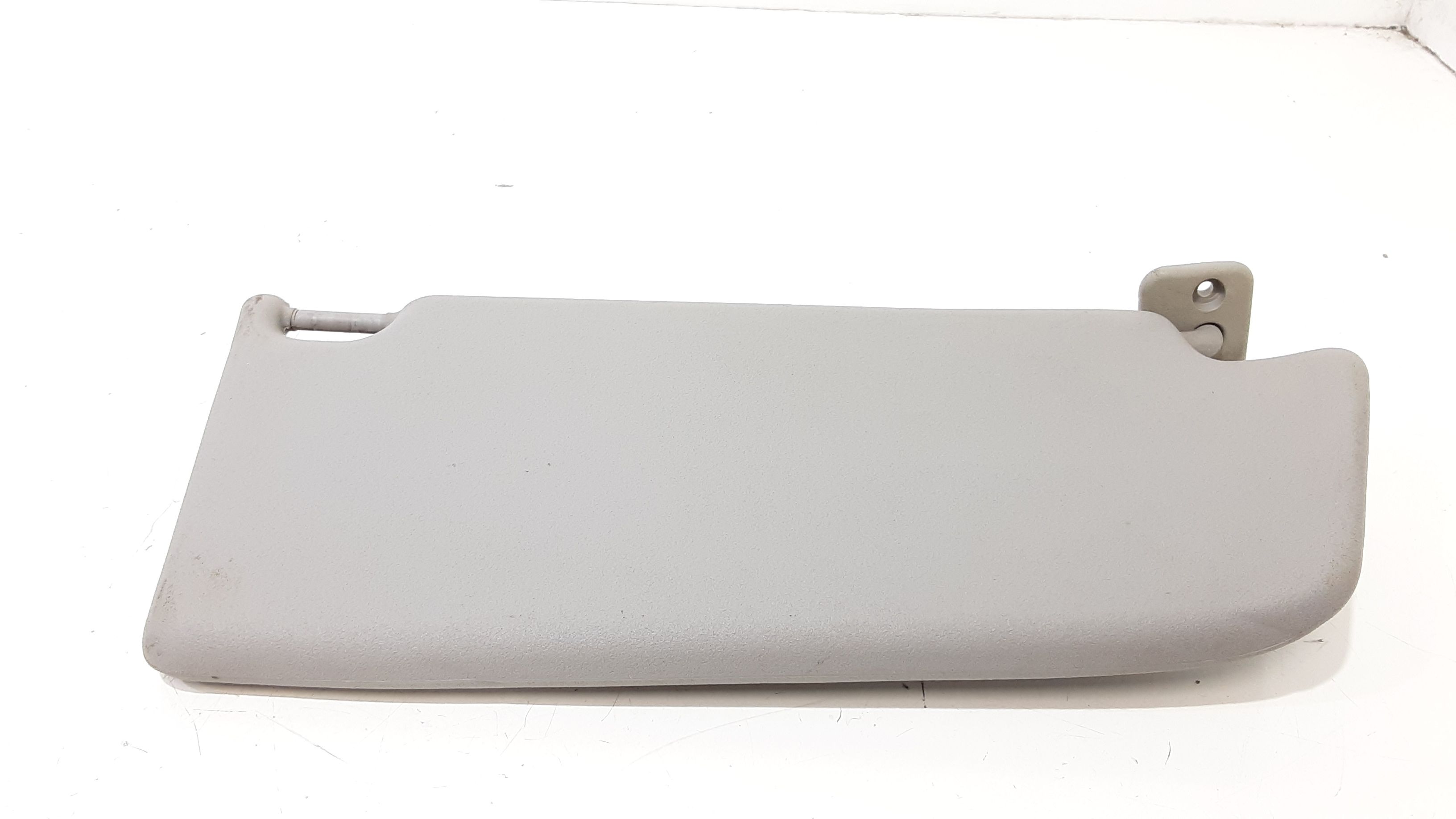 Aletta Parasole Parabrezza Sinistro 13113042 Usato