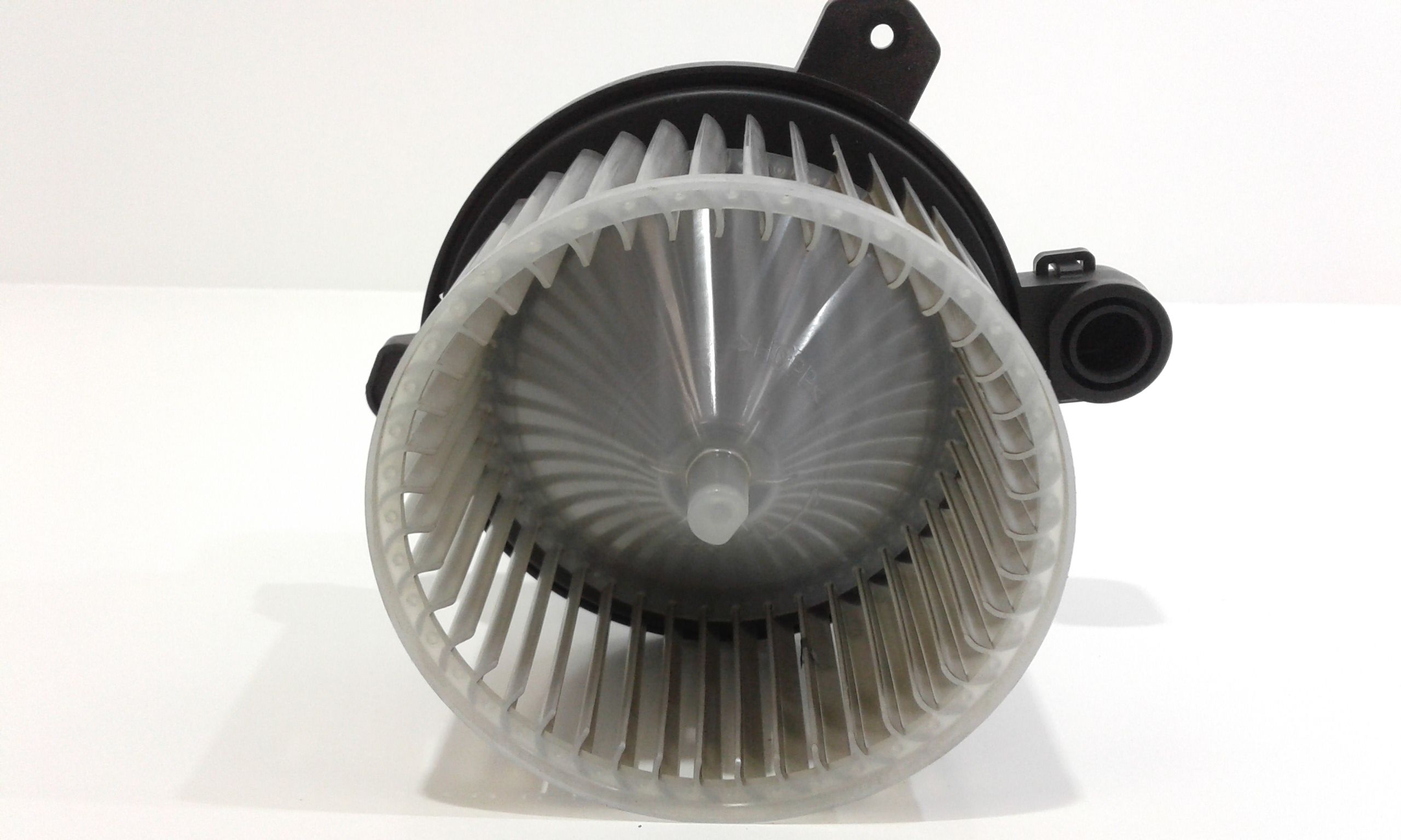 Motorino Ventilazione Abitacolo 95369697 Usato