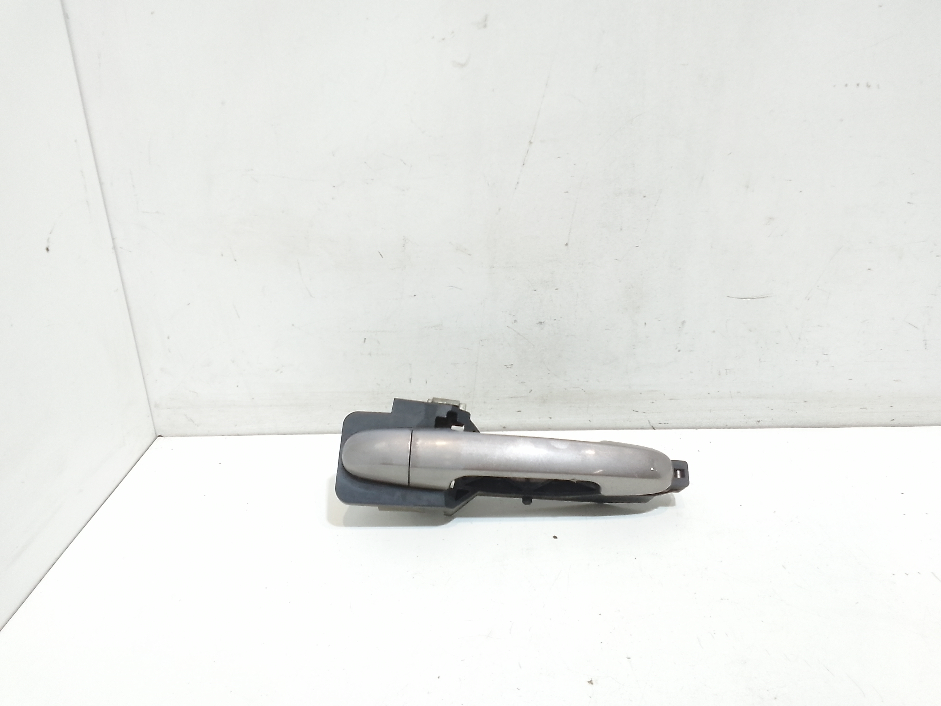 Maniglia Porta Post. Sinistro 826511H000 Usato