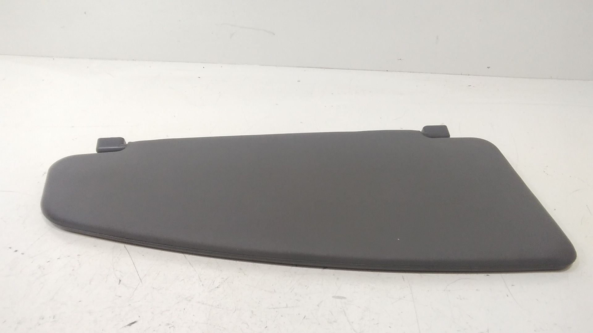 Aletta Parasole Parabrezza Destro 735294014 Usato