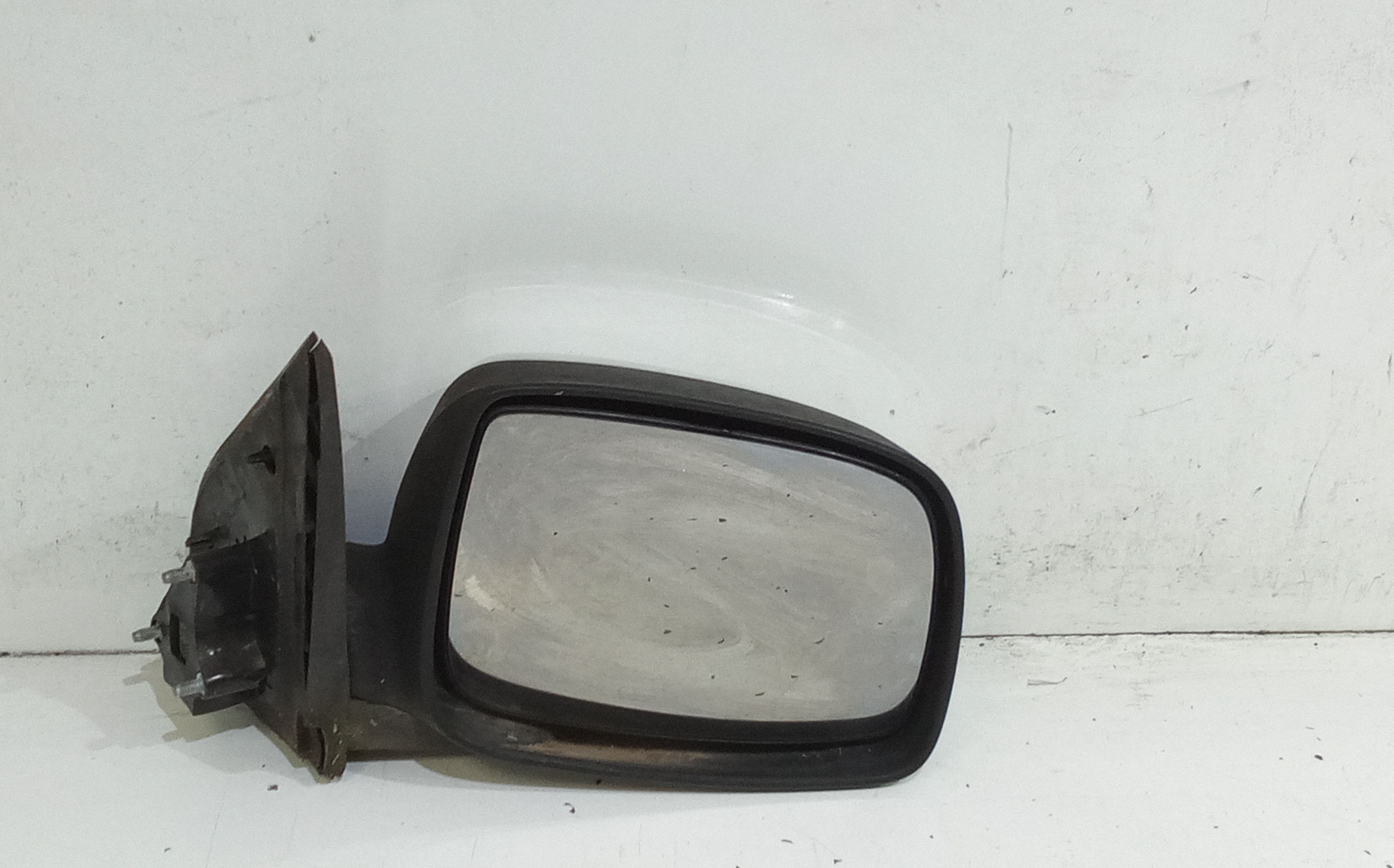 Retrovisore Est. Destro Usato