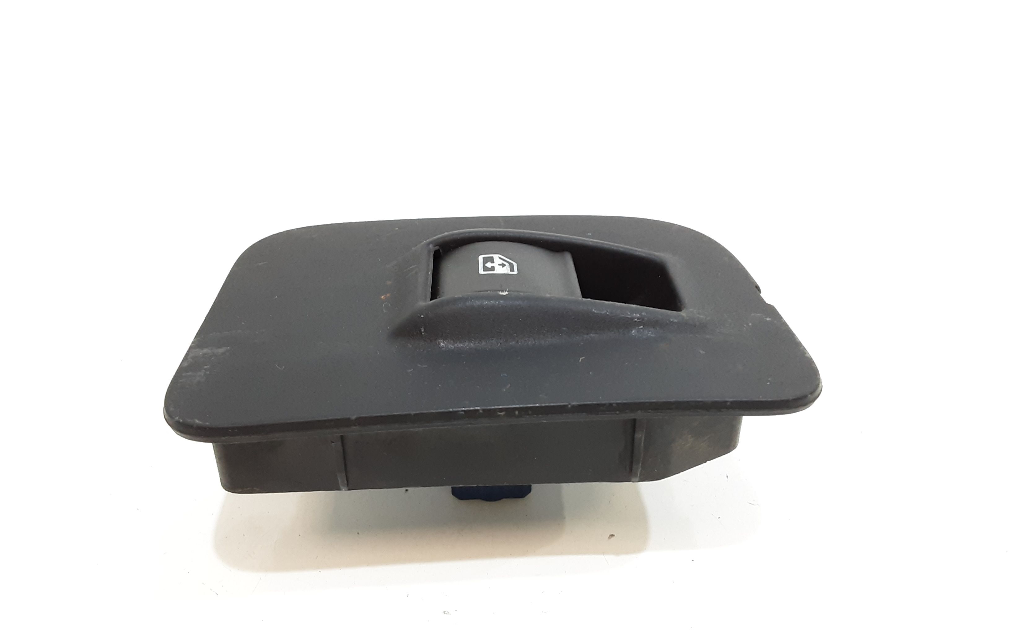 Interruttore Alzacristalli Porta Ant. Destro 735461282 Usato