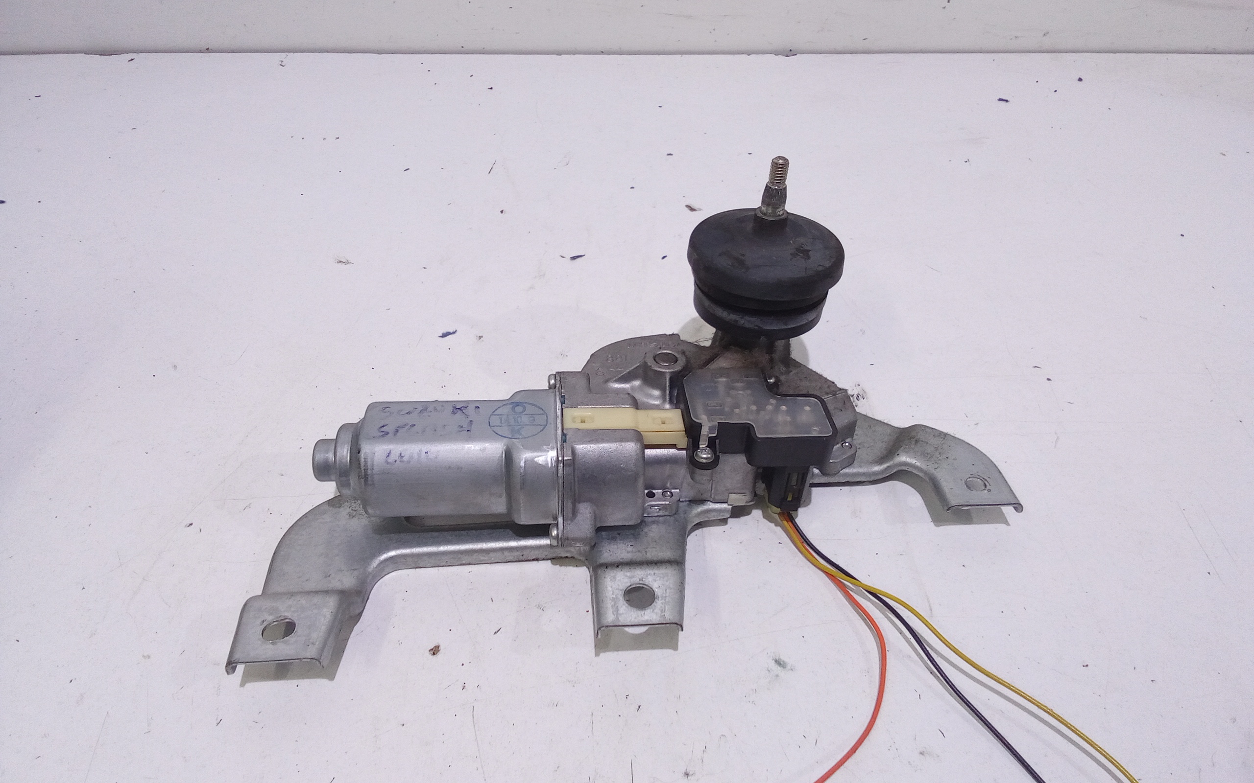 Motorino Tergilunotto 3881051K10000 Usato