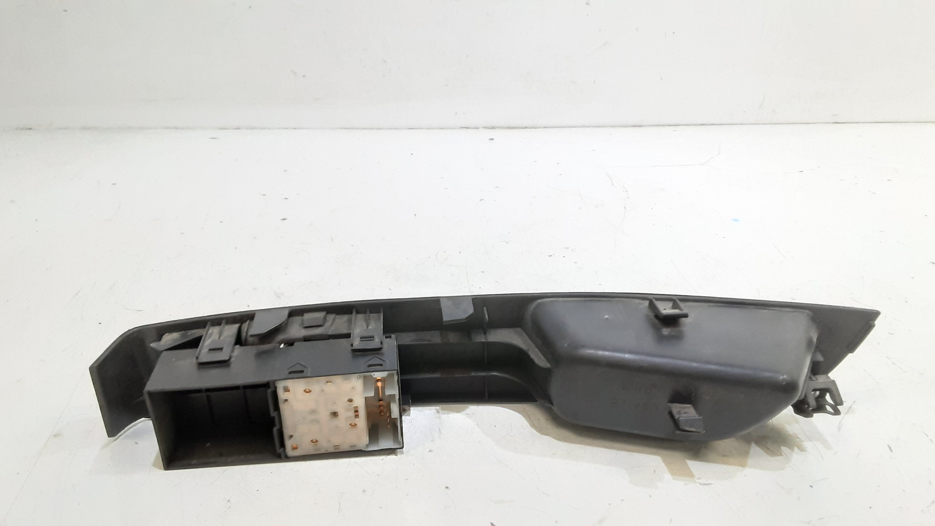 Interruttore Alzacristalli Porta Ant. Sinistro Usato