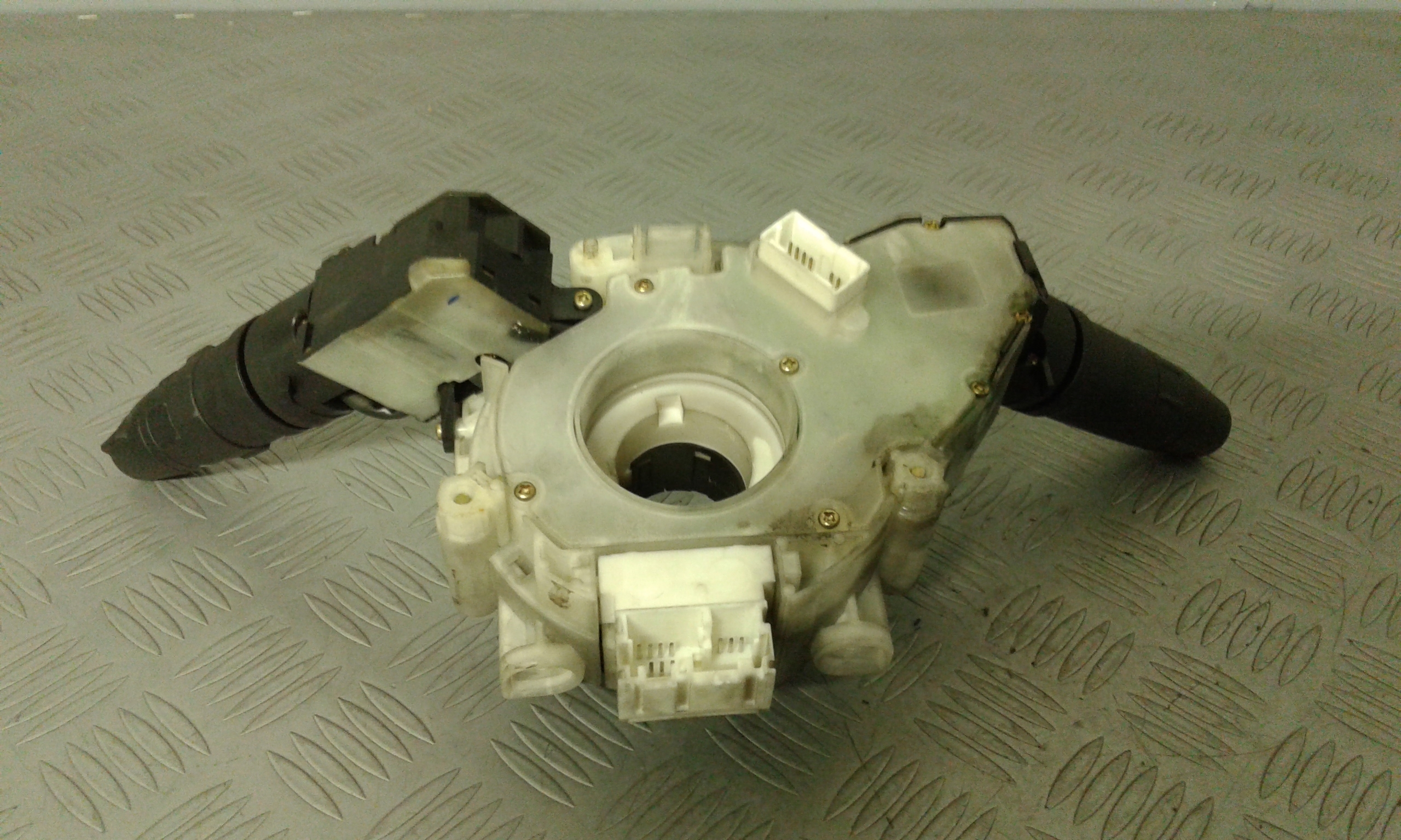 Devioguidasgancio Compl. 25560AX786 Usato