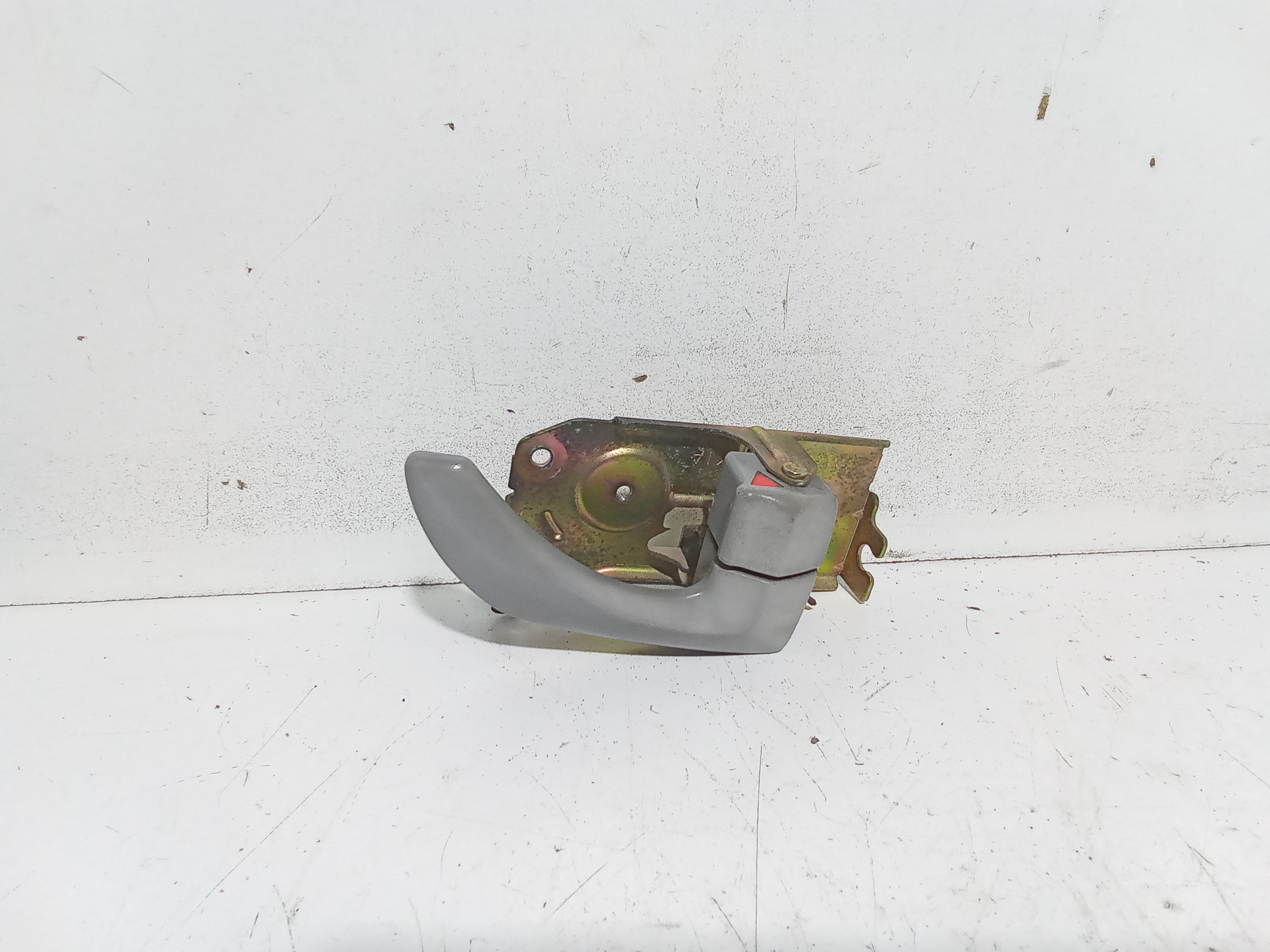 Maniglia Int. Apertura Porta Post. Destro 836203E000CY Usato