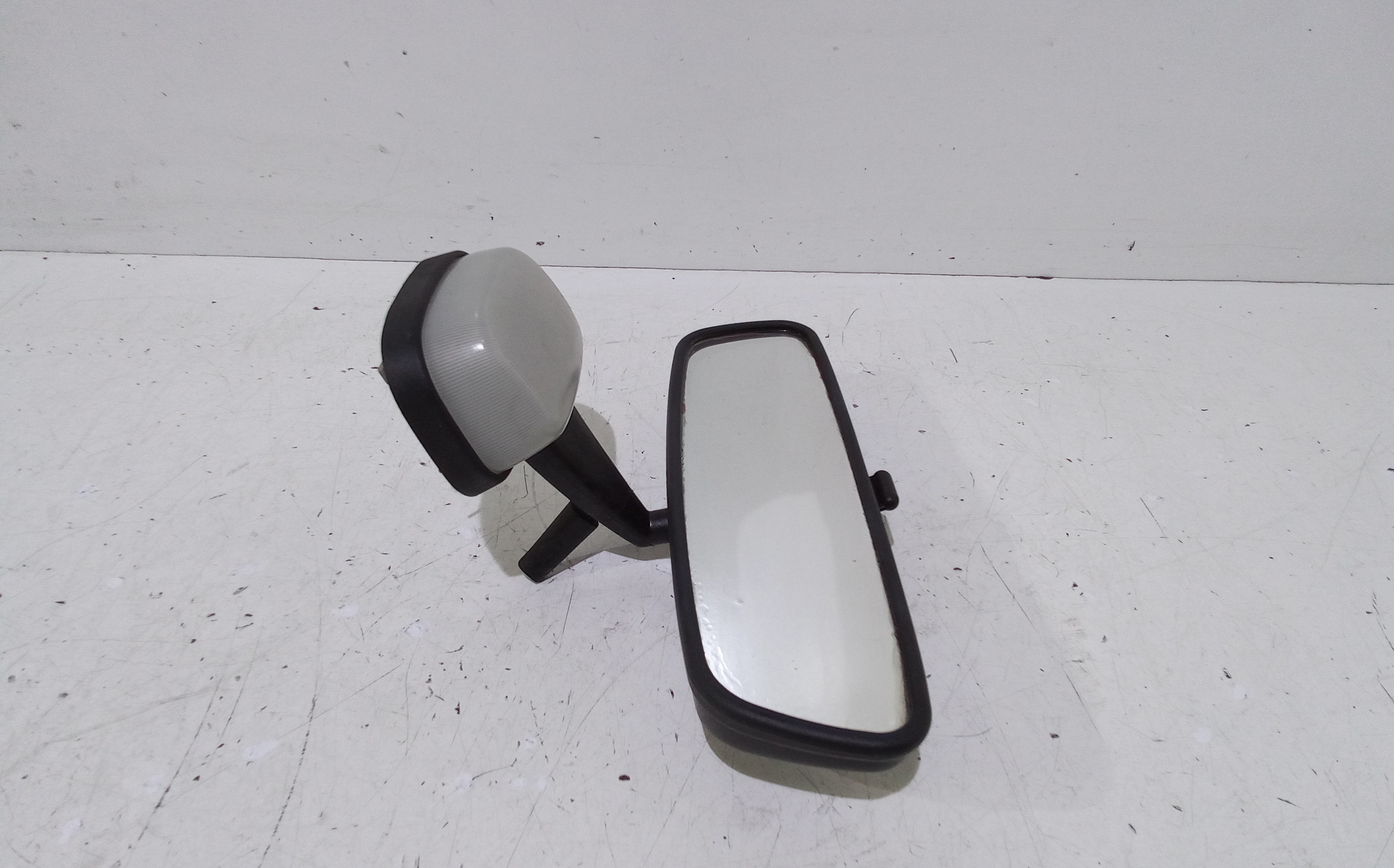 Retrovisore Interno 8470383E015PK Usato