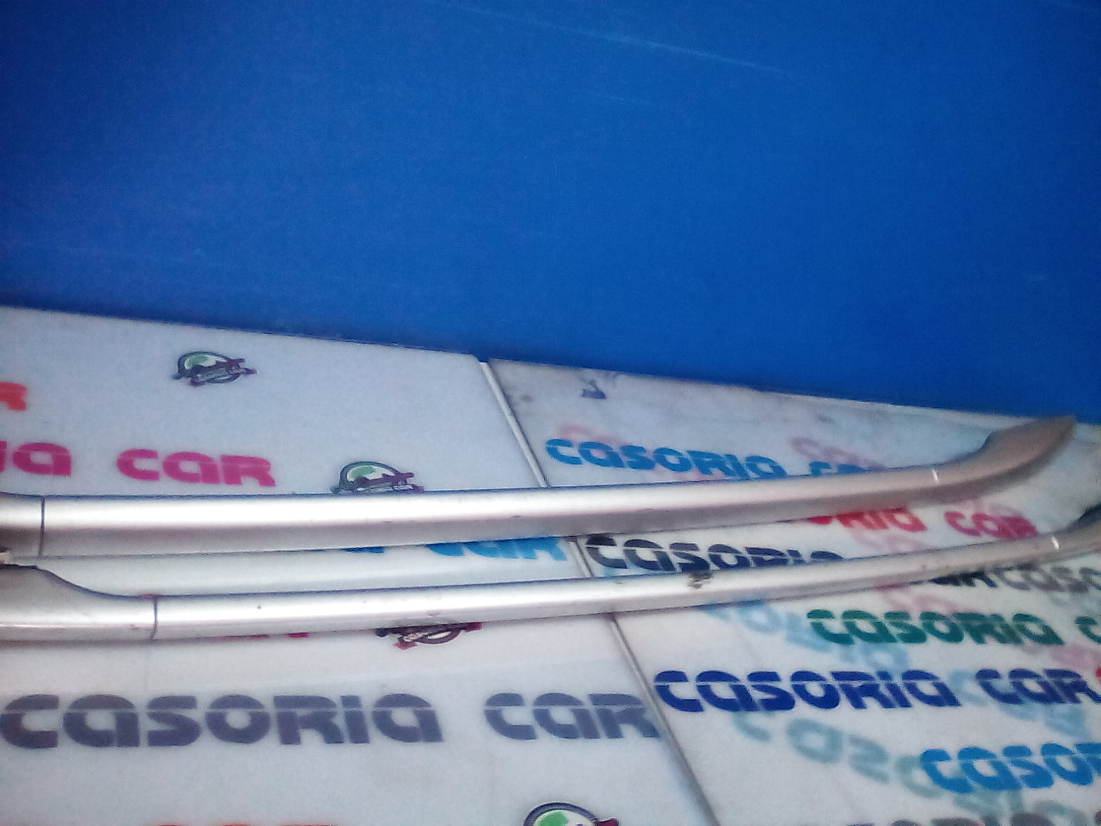 Barre Portatutto Per Mancorrente Tetto Destro + Barre Portatutto Per Mancorrente Tetto Sinistro Usato