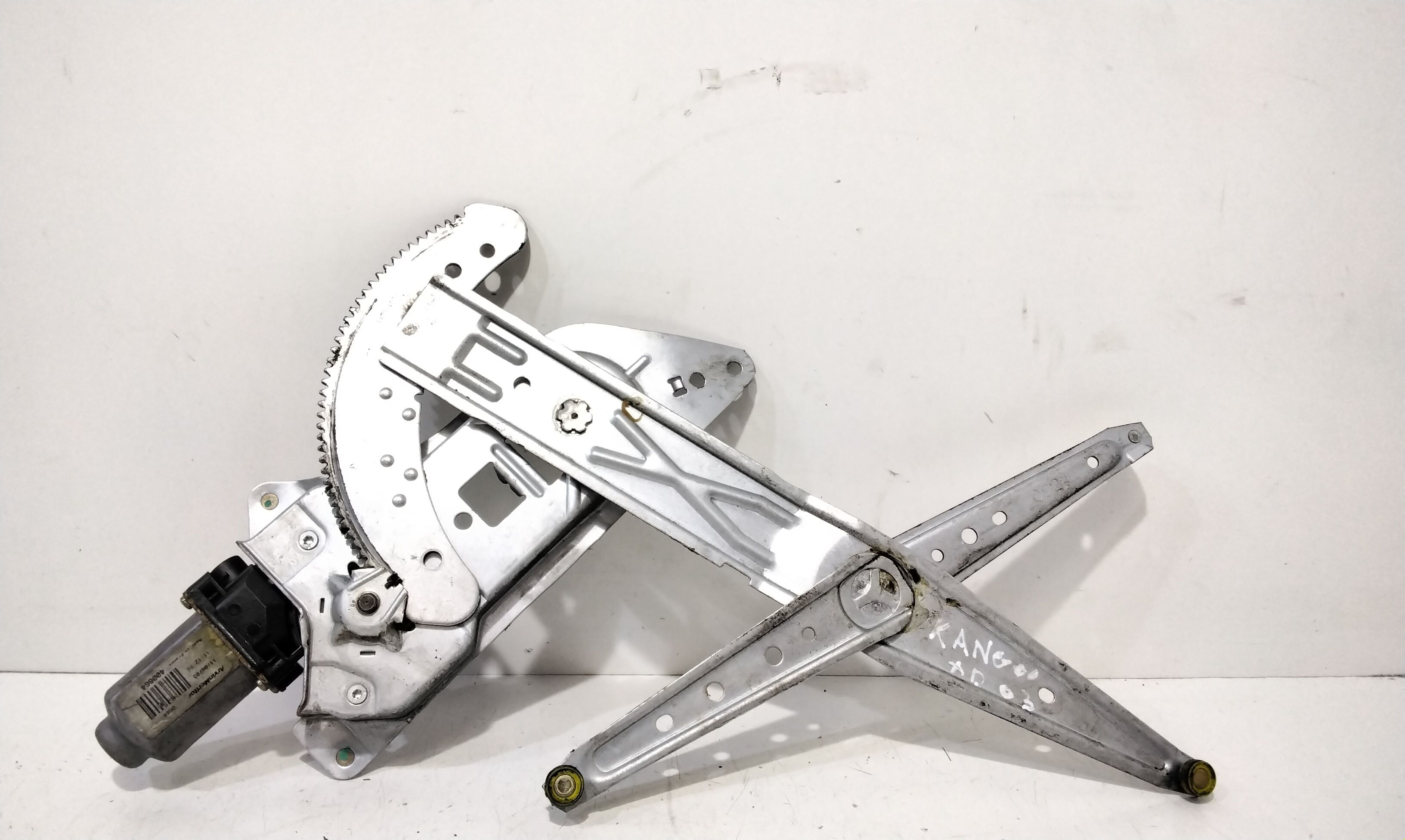 Alzacristallo Porta Ant. Destro 8200157006 Usato