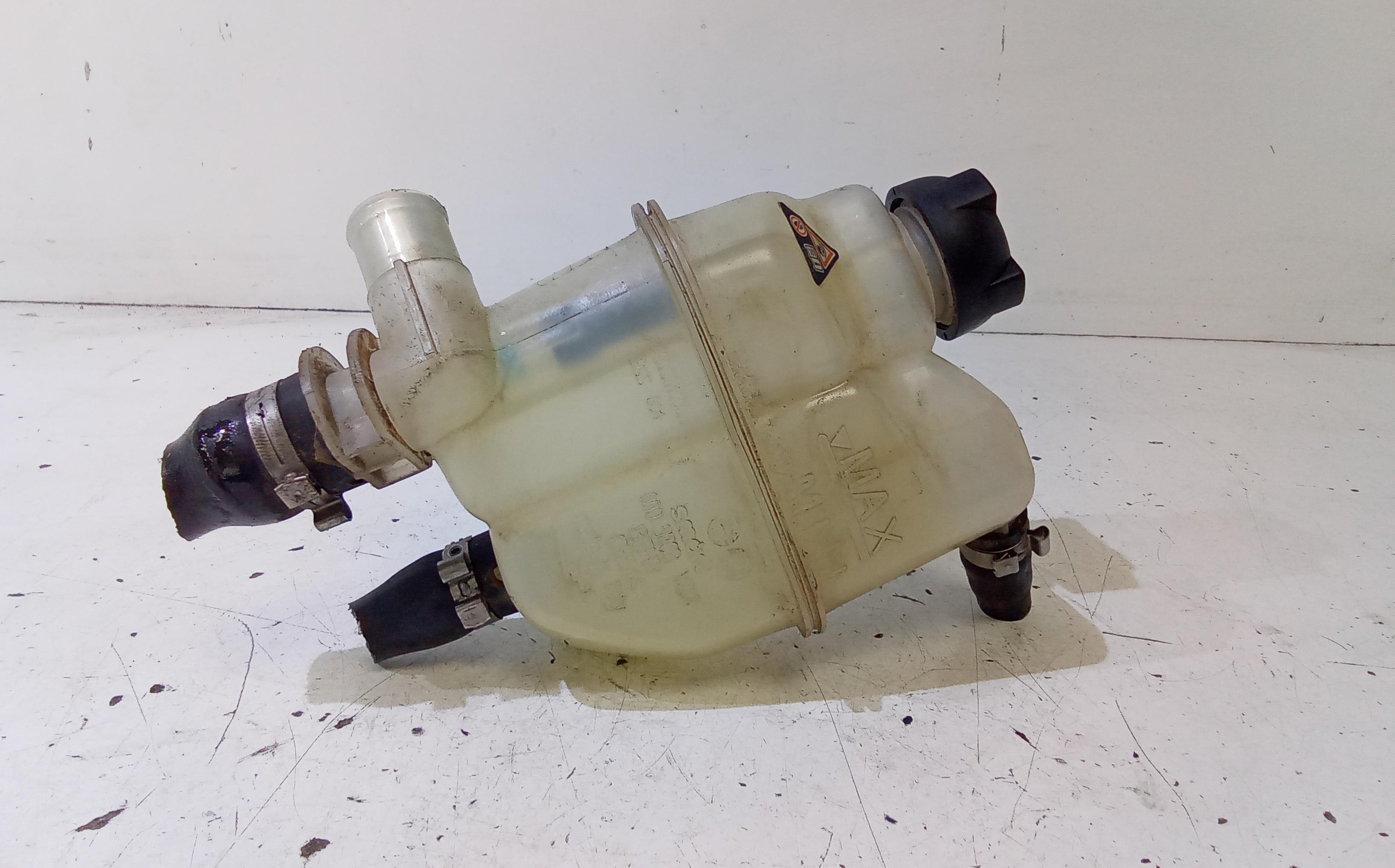 Vaschetta Compensazione Radiatore Q0005768V009000000 Usato