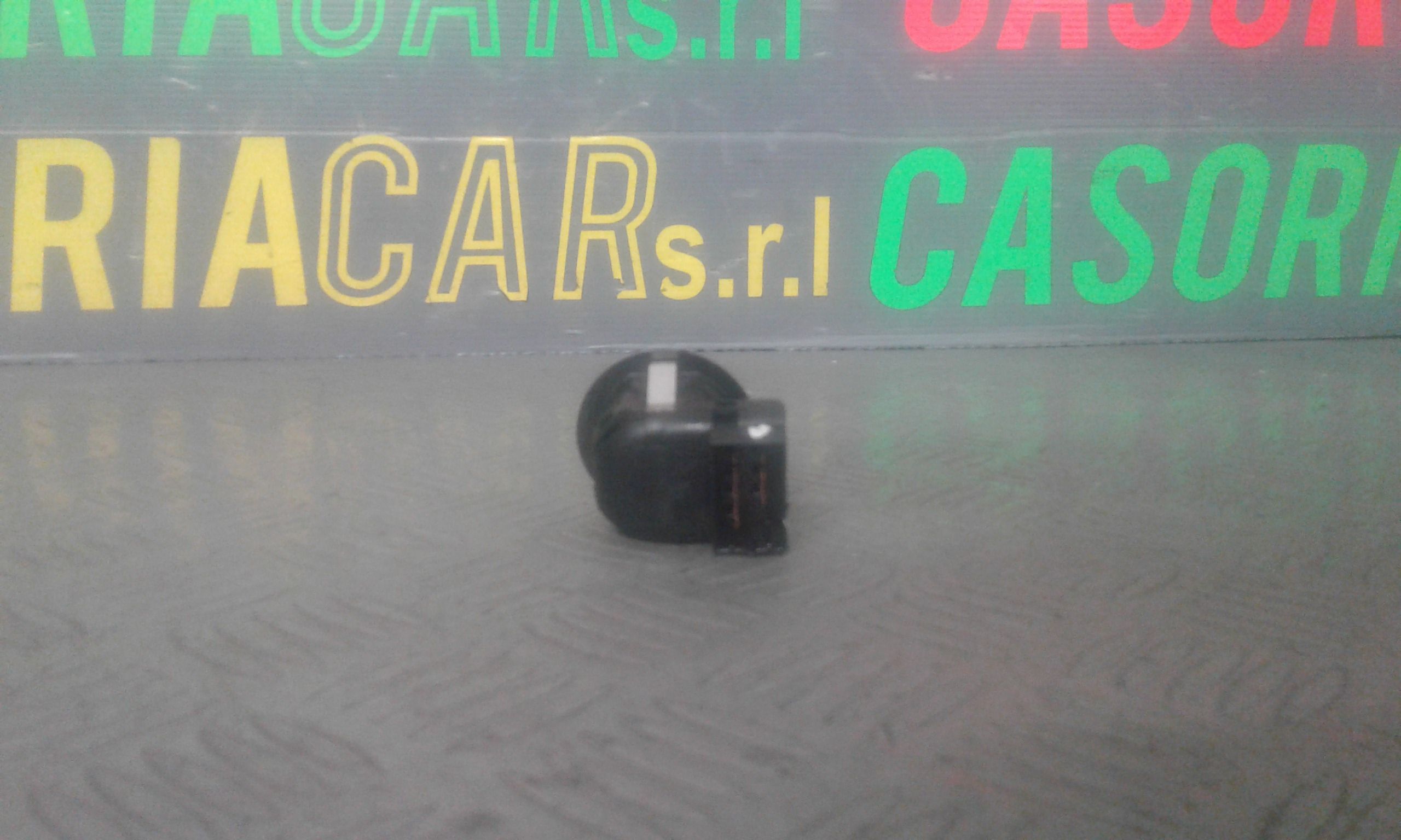 Interruttore Regolazione Retrovisore Est. 4495427 Usato