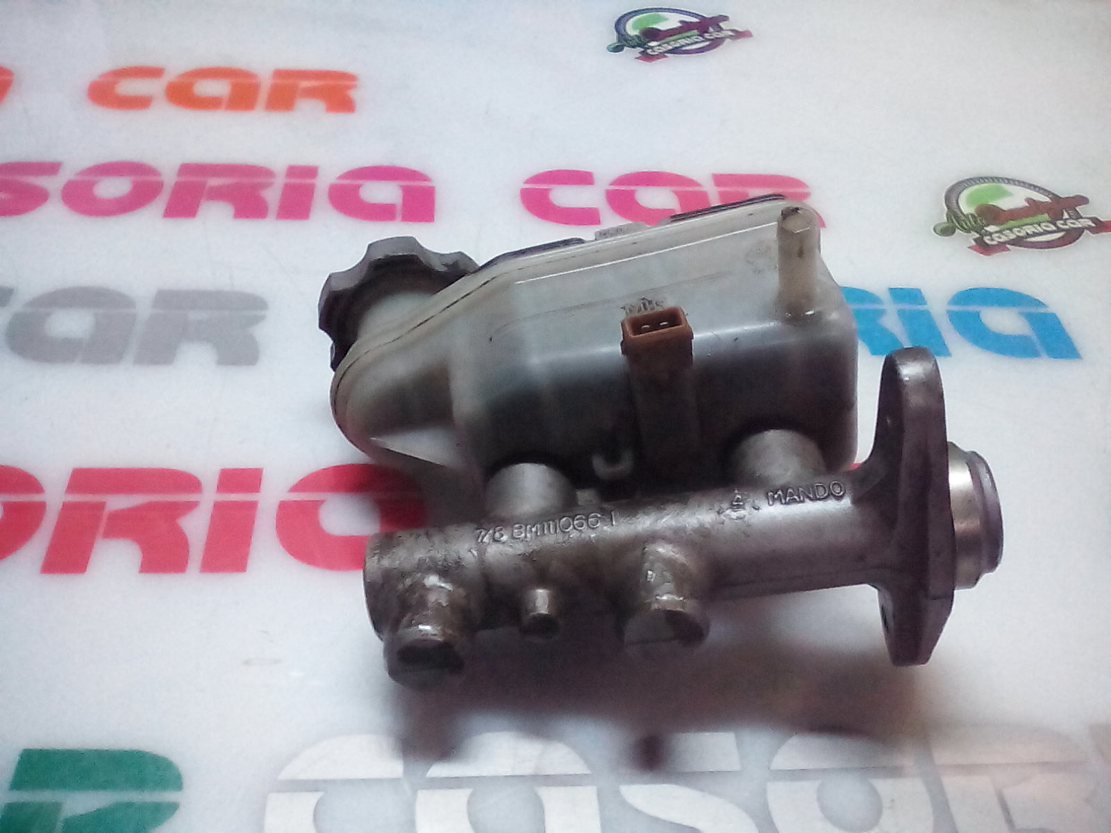 Pompa Comando Freni 585101C000 Usato