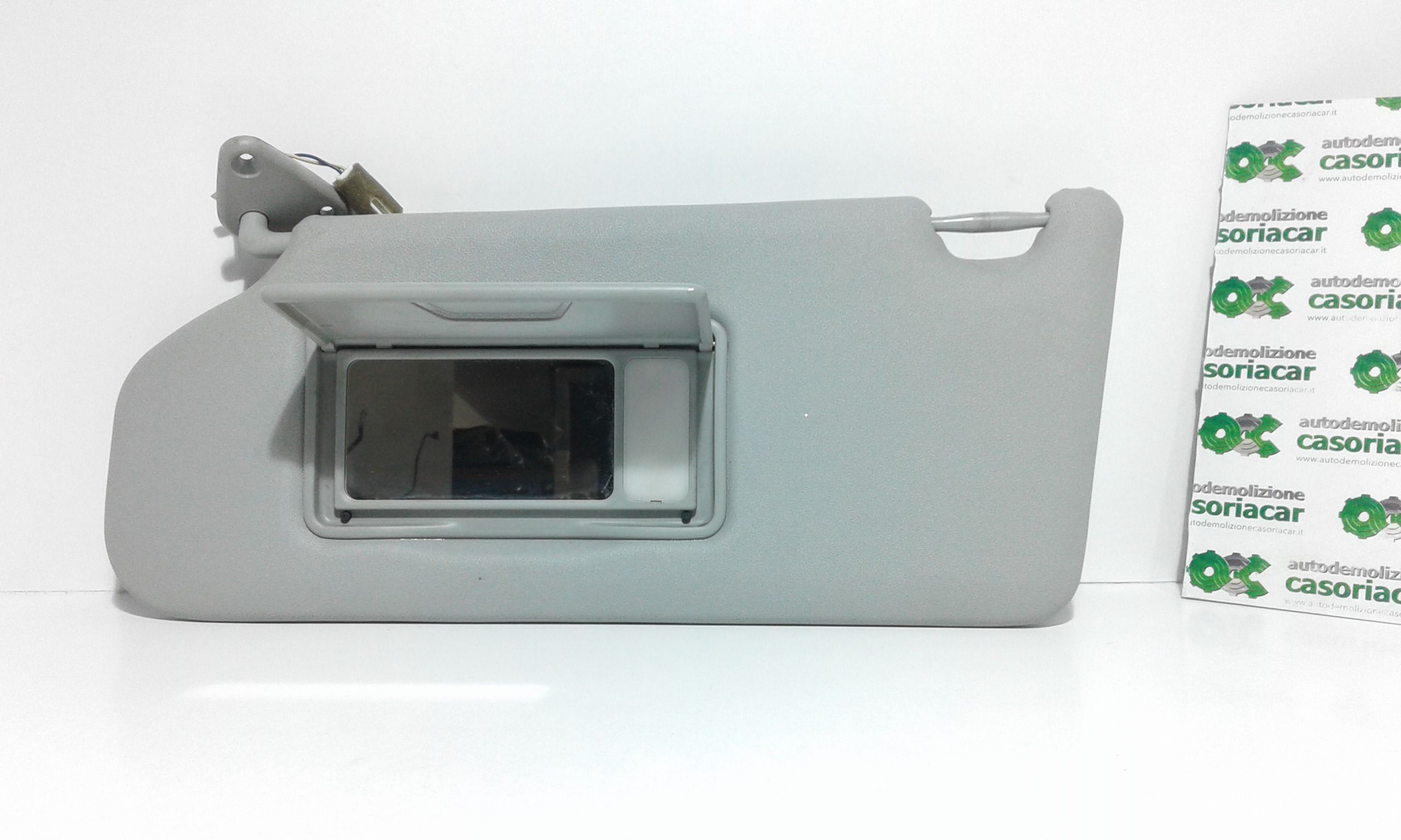 Aletta Parasole Parabrezza Sinistro 1609827480 Usato