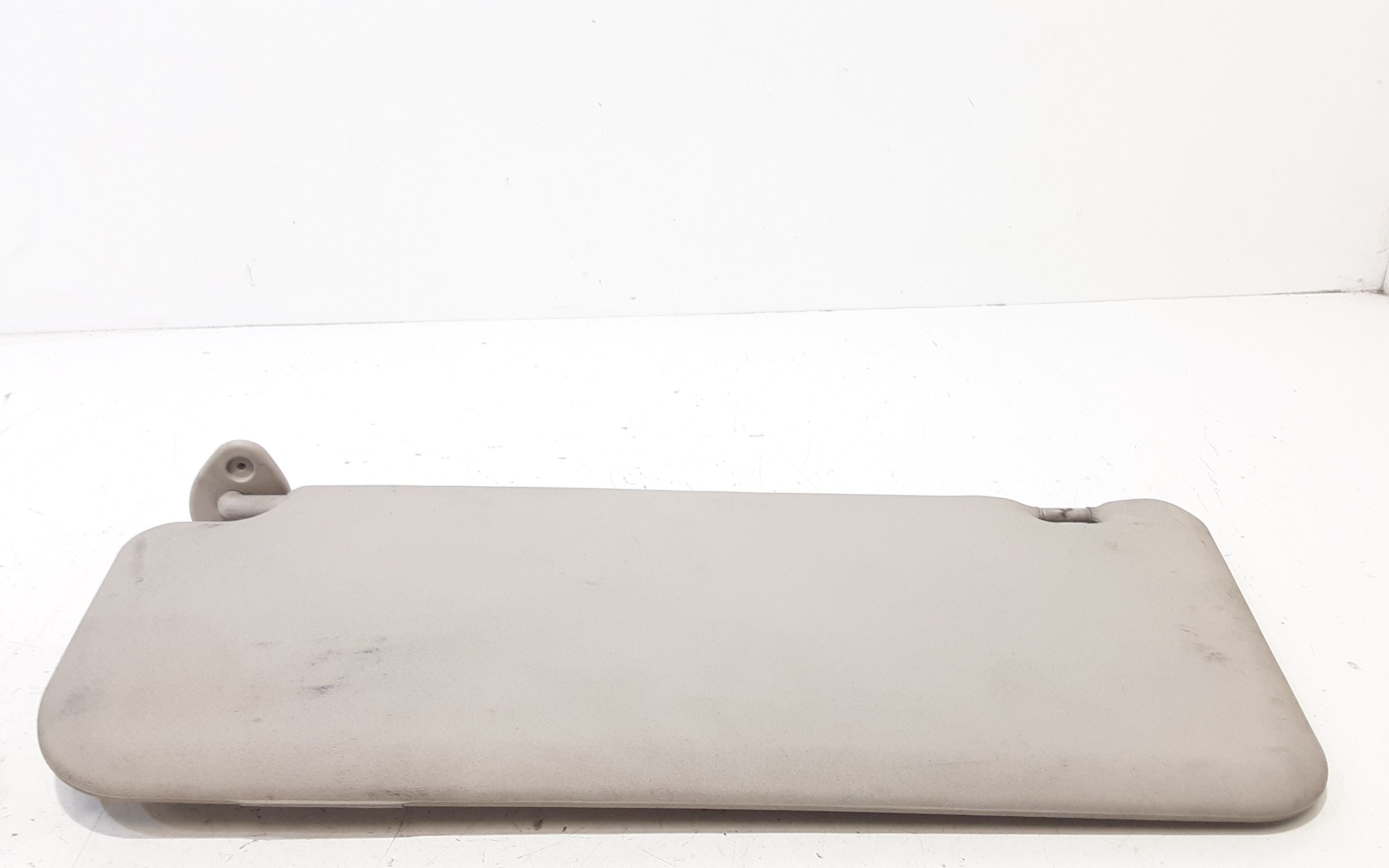 Aletta Parasole Parabrezza Destro 1610091577 Usato