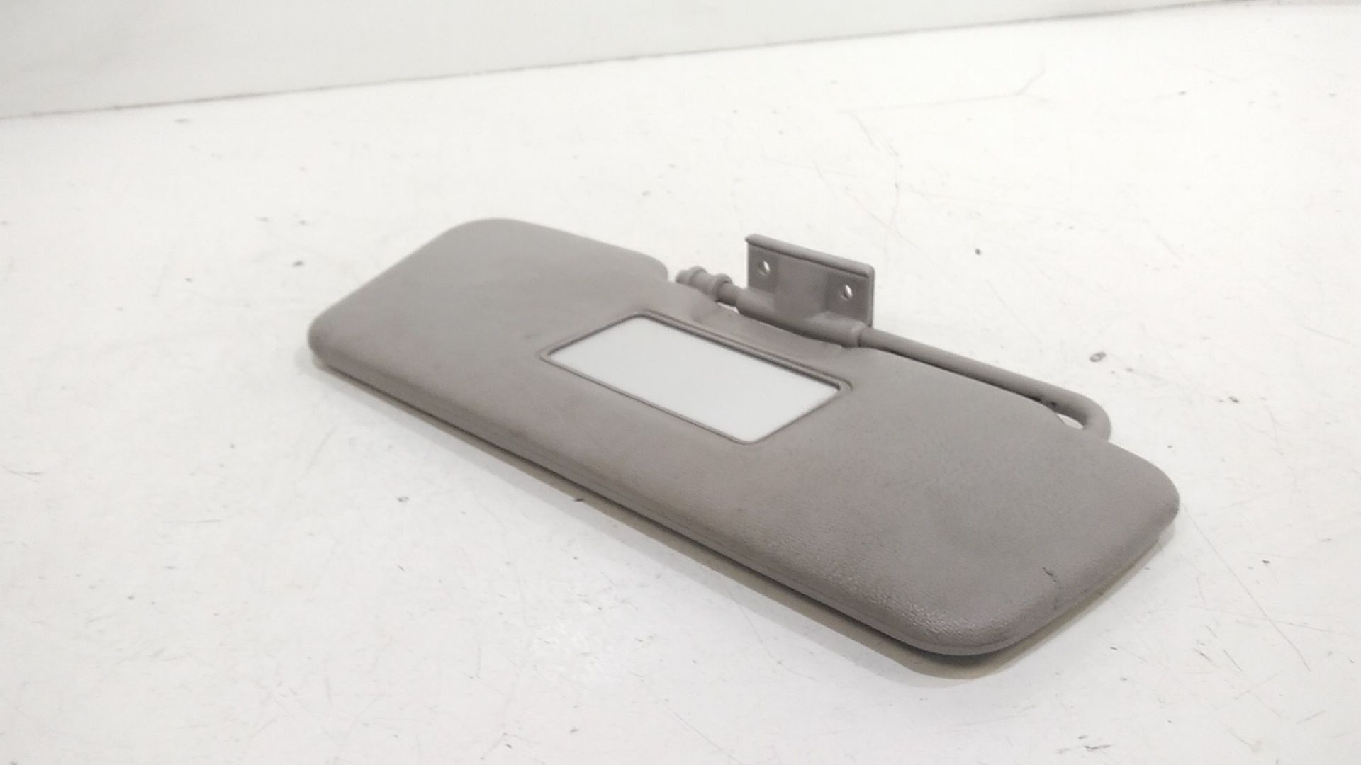 Aletta Parasole Parabrezza Destro 735244339 Usato