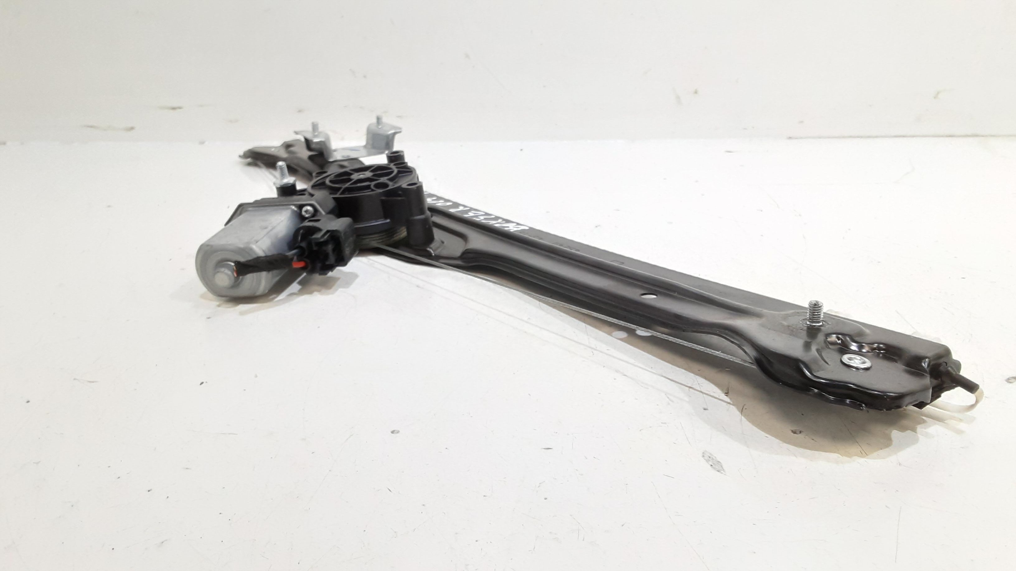 Alzacristallo Porta Ant. Destro Usato