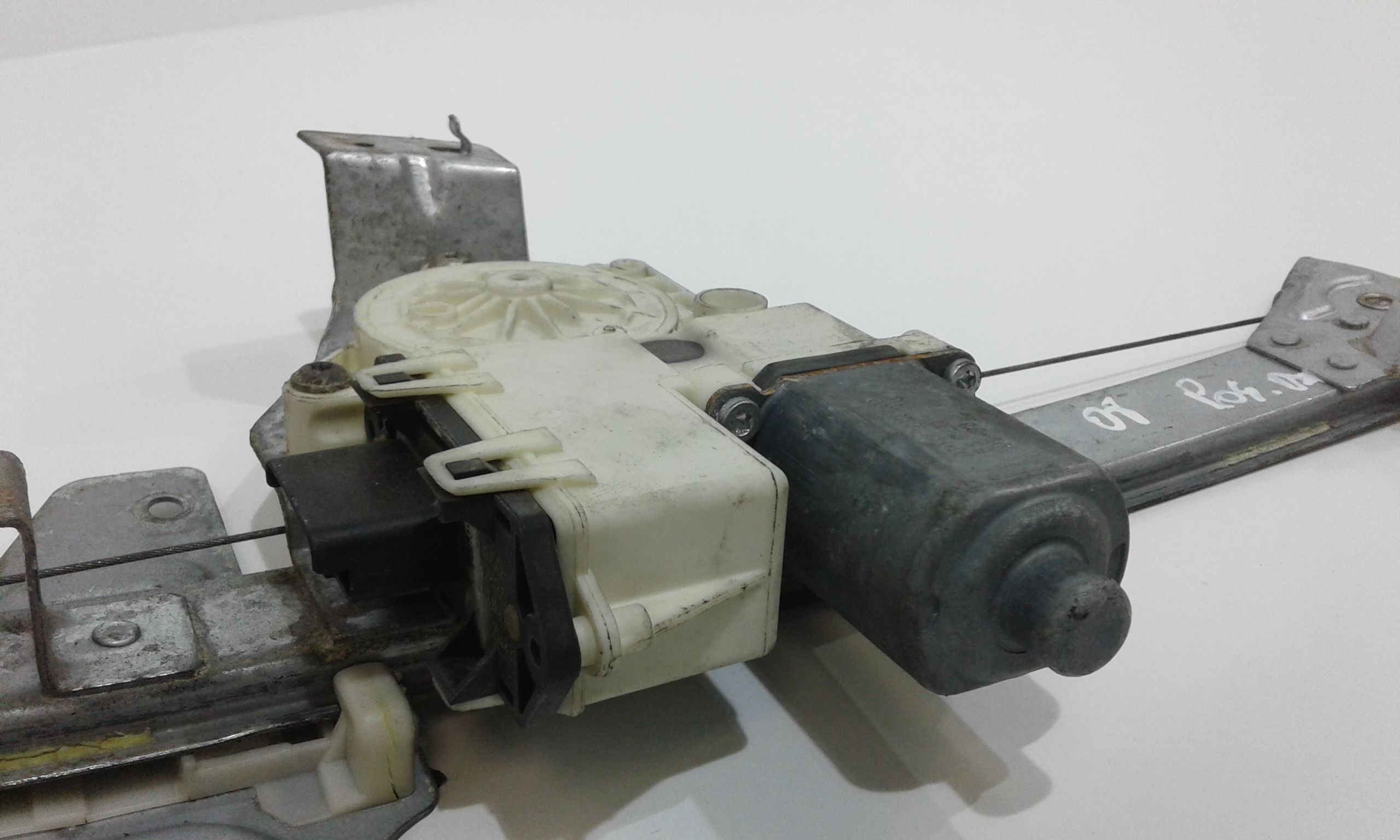 Alzacristallo Elettr. Porta Ant. Sinistro 9221S1 Usato