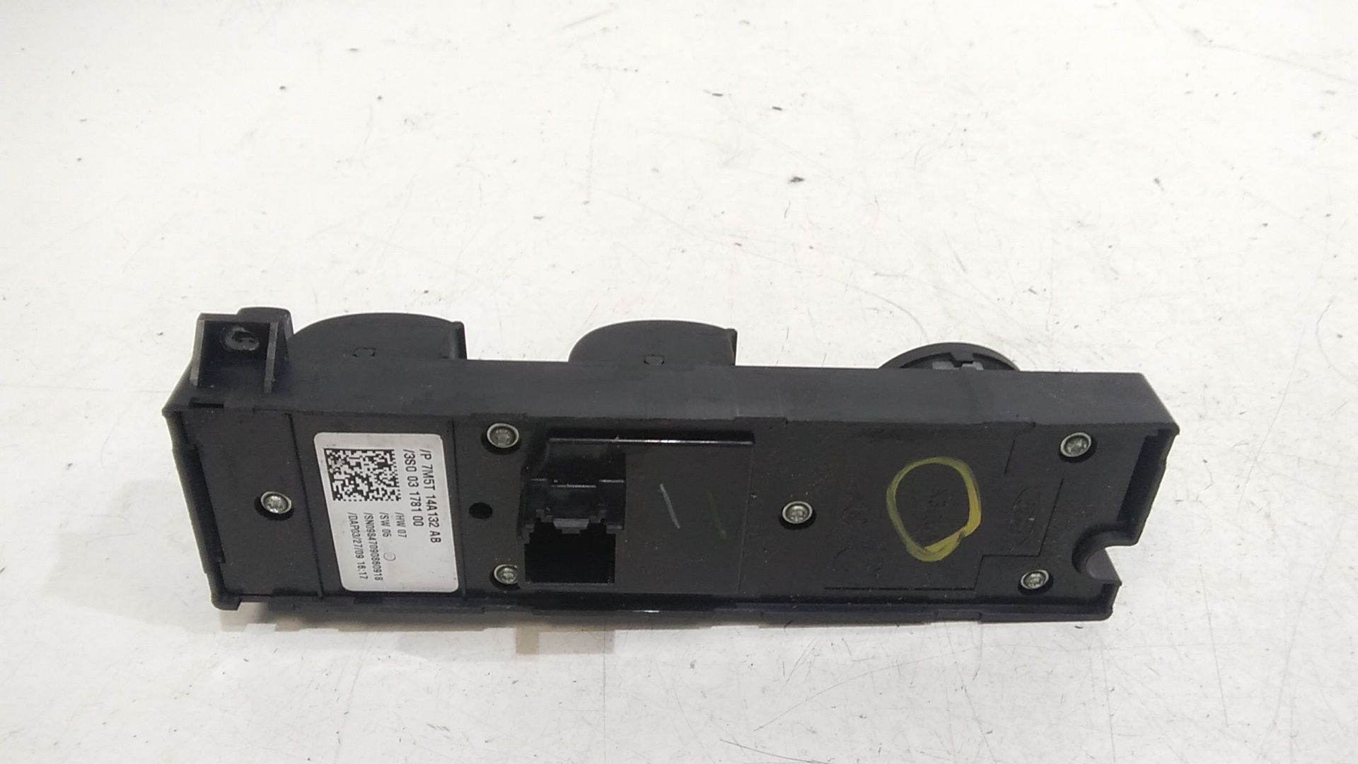 Interruttore Alzacristalli Porta Ant. Sinistro Usato