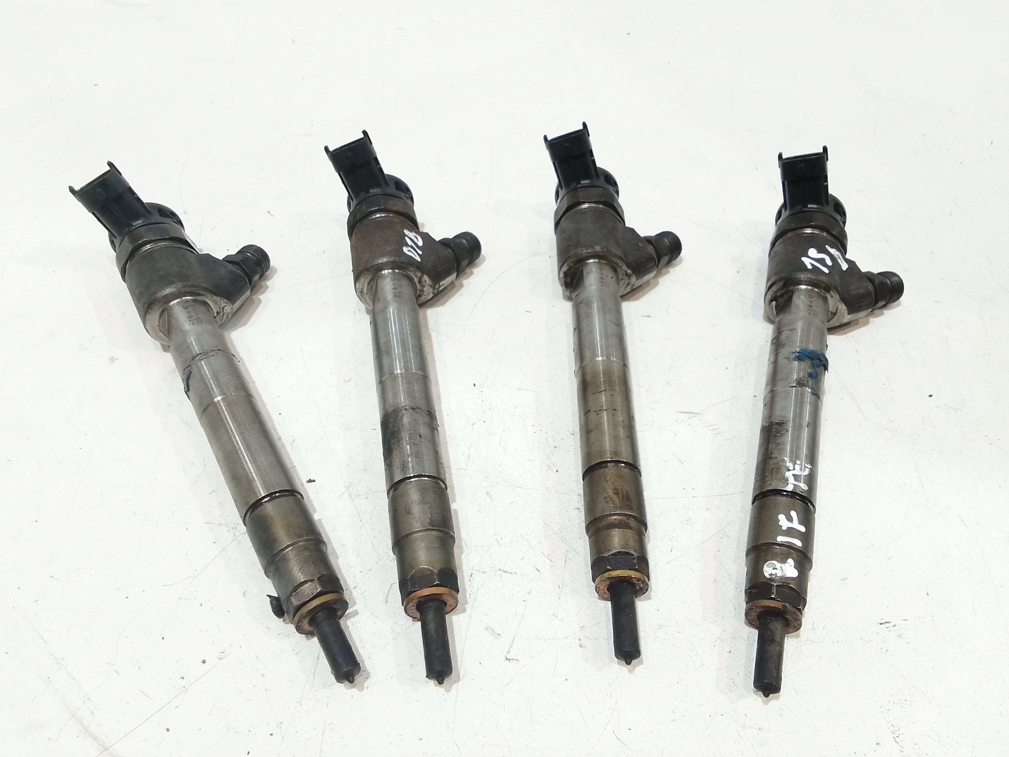 Iniettore 9822715980 Usato