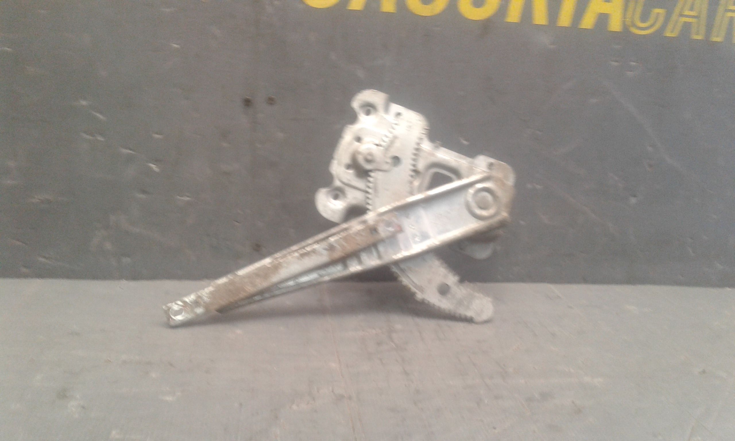 Alzacristallo Porta Post. Sinistro Usato