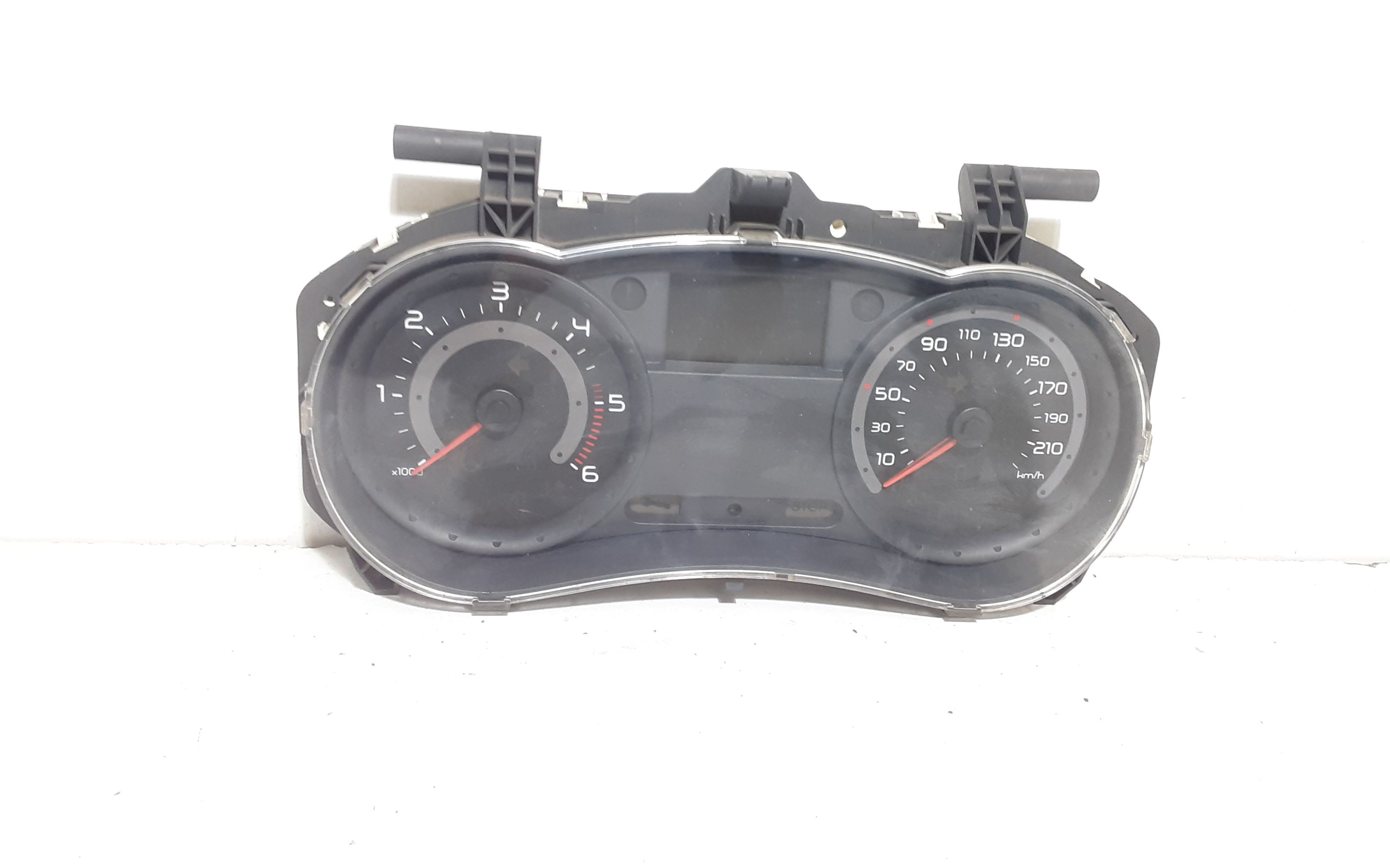 Quadro Portastrumenti 8201060305 Usato