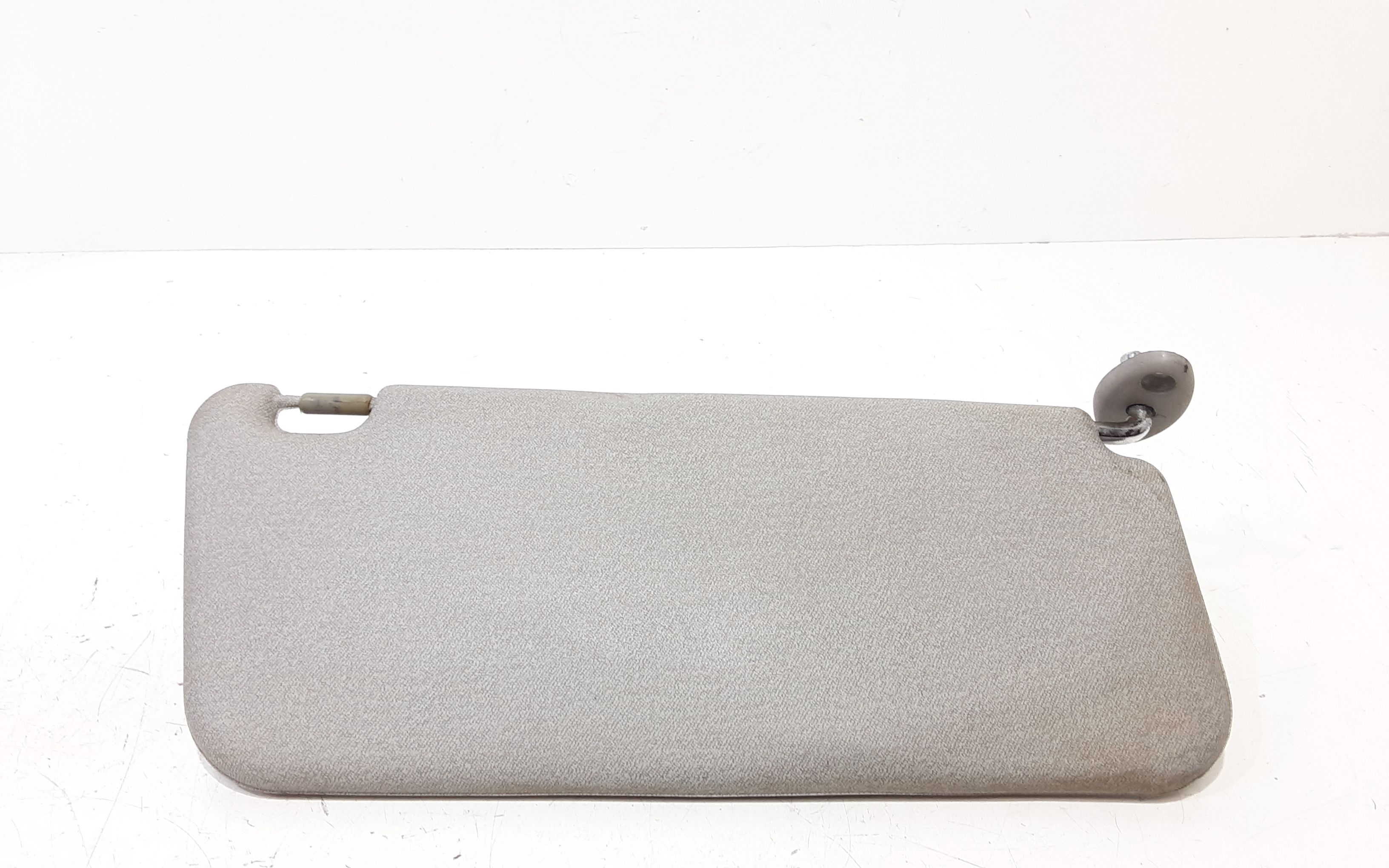 Aletta Parasole Parabrezza Sinistro 96643544 Usato