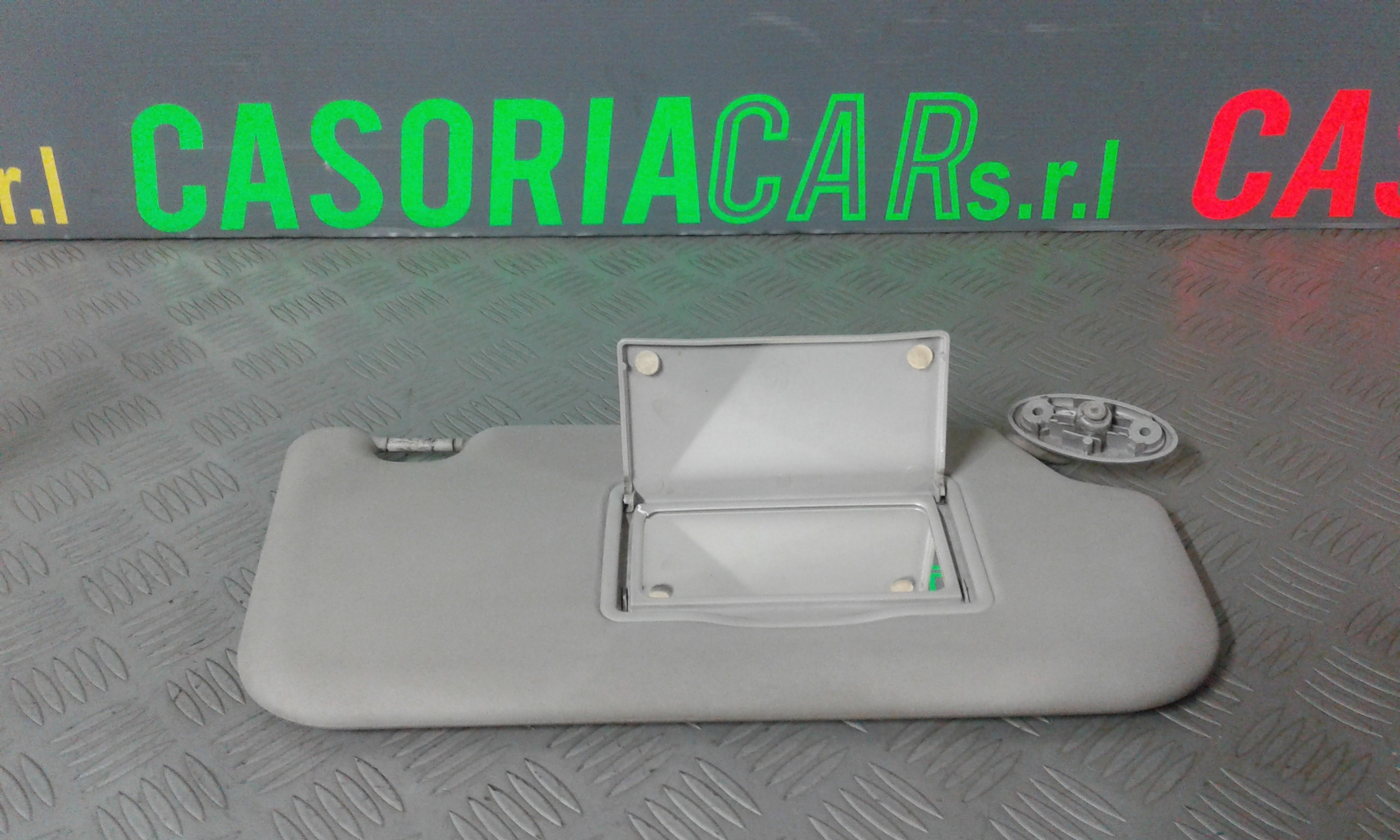 Aletta Parasole Parabrezza Destro 1222069 Usato