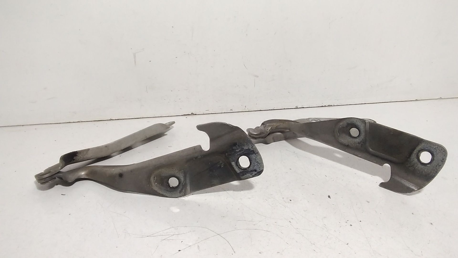 Cerniera Cofano Ant. Sinistro Usato