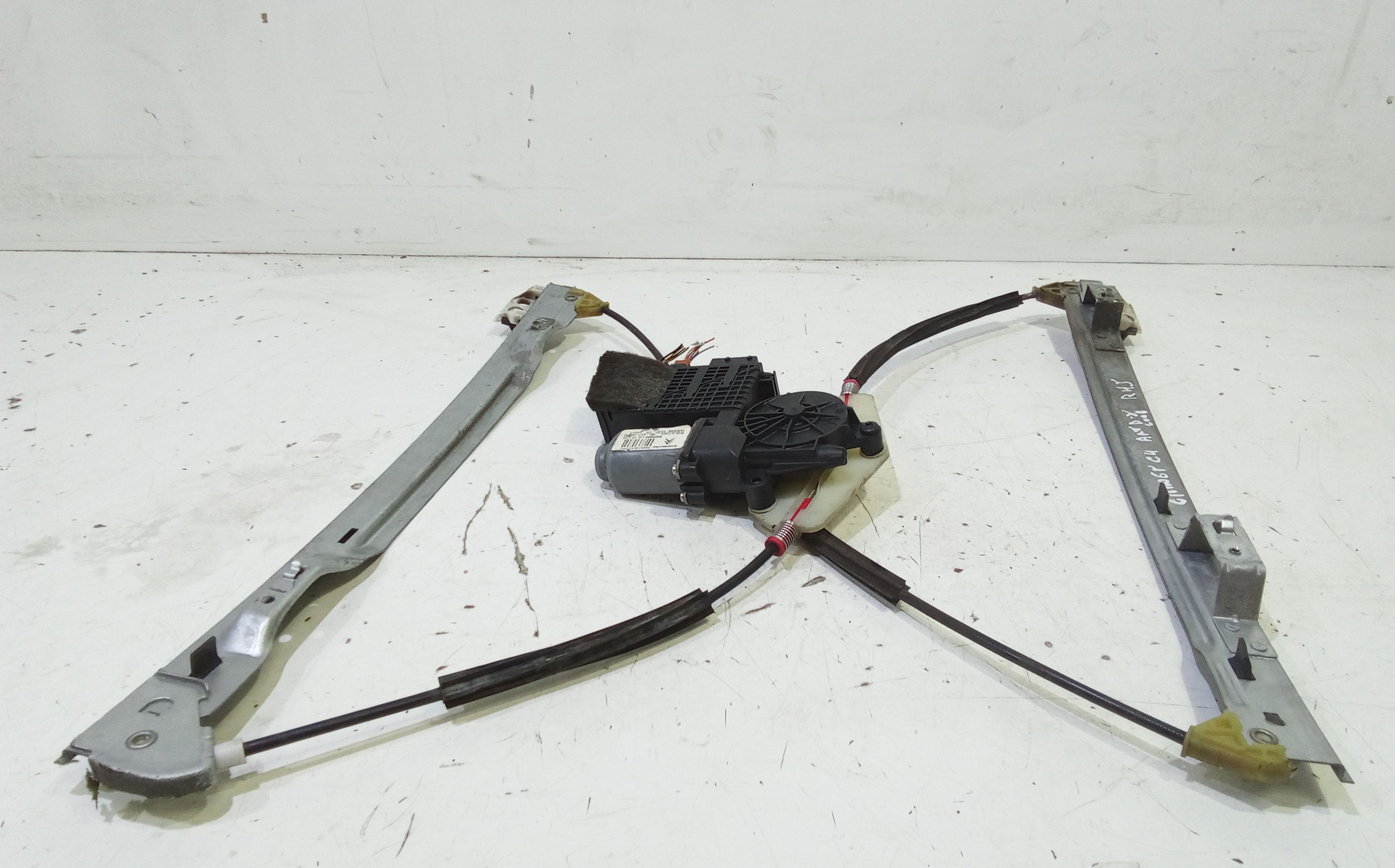 Alzacristallo Porta Ant. Destro Usato