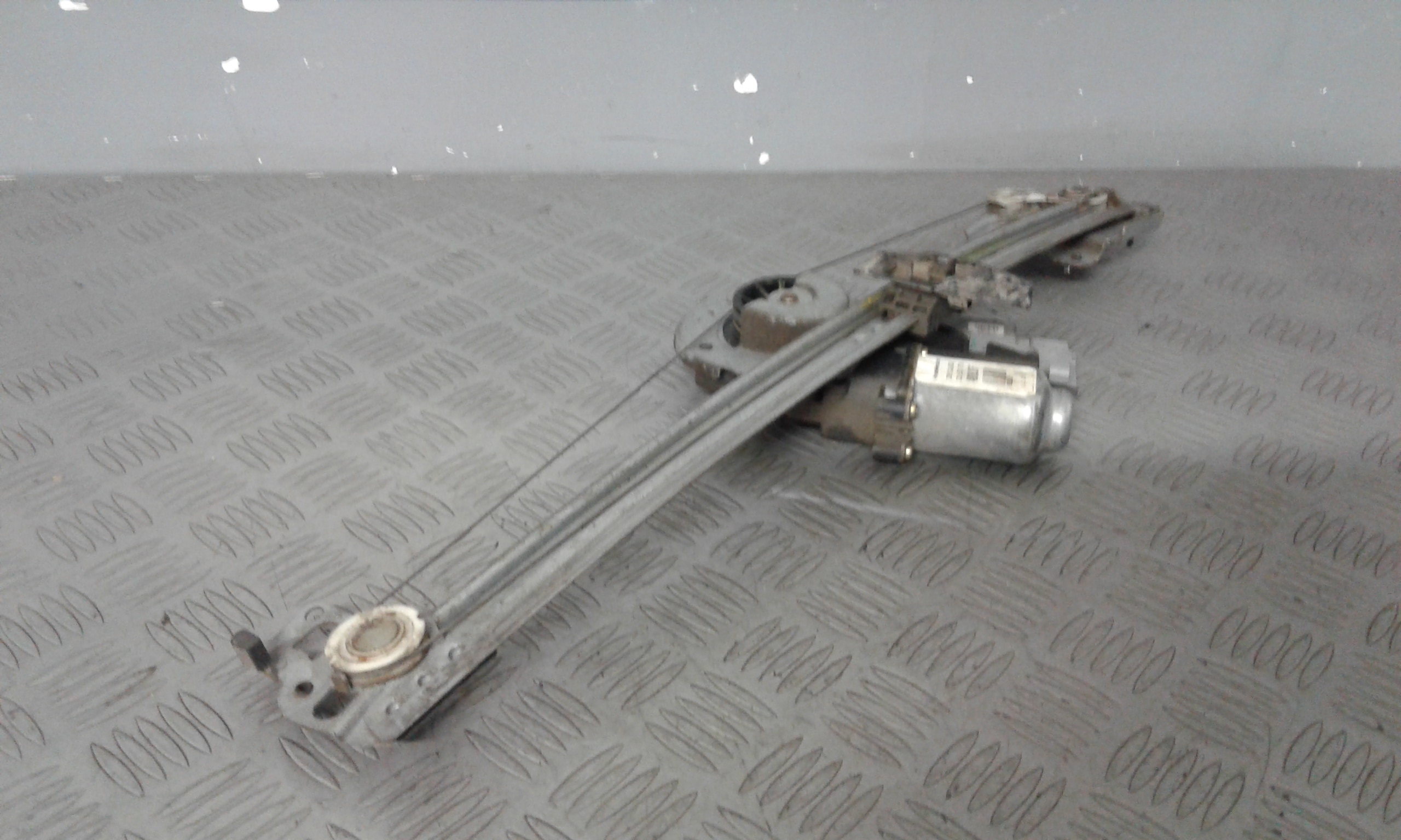 Alzacristallo Porta Ant. Destro 9222N6 Usato