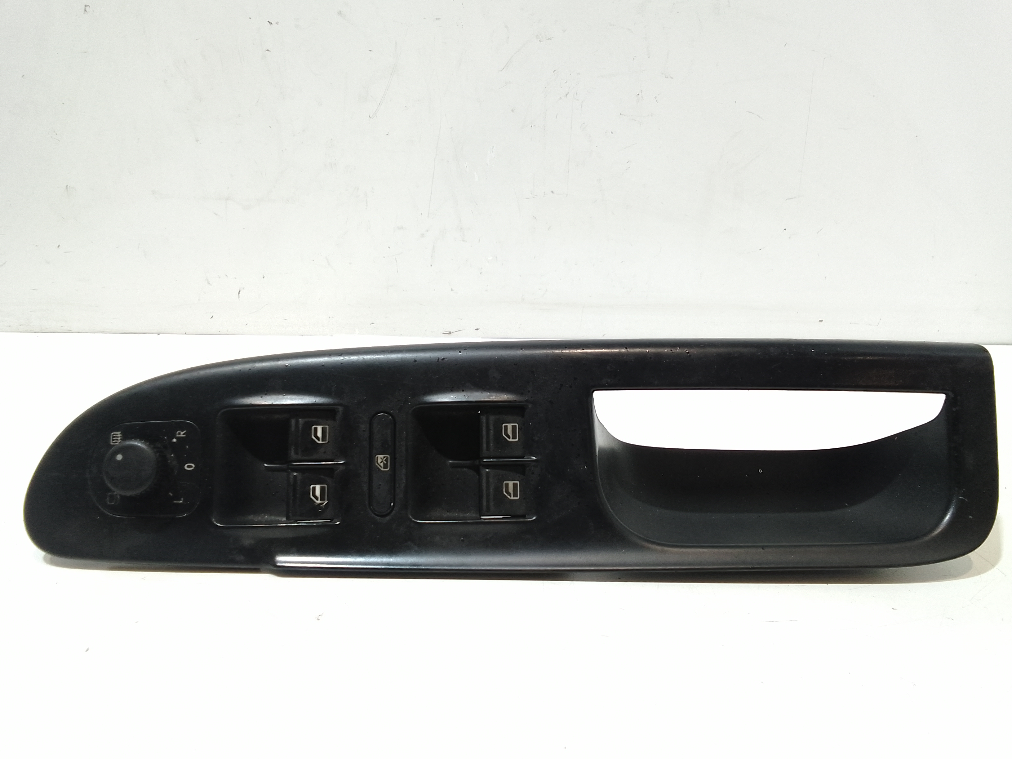 Interruttore Alzacristalli Porta Ant. Sinistro Usato