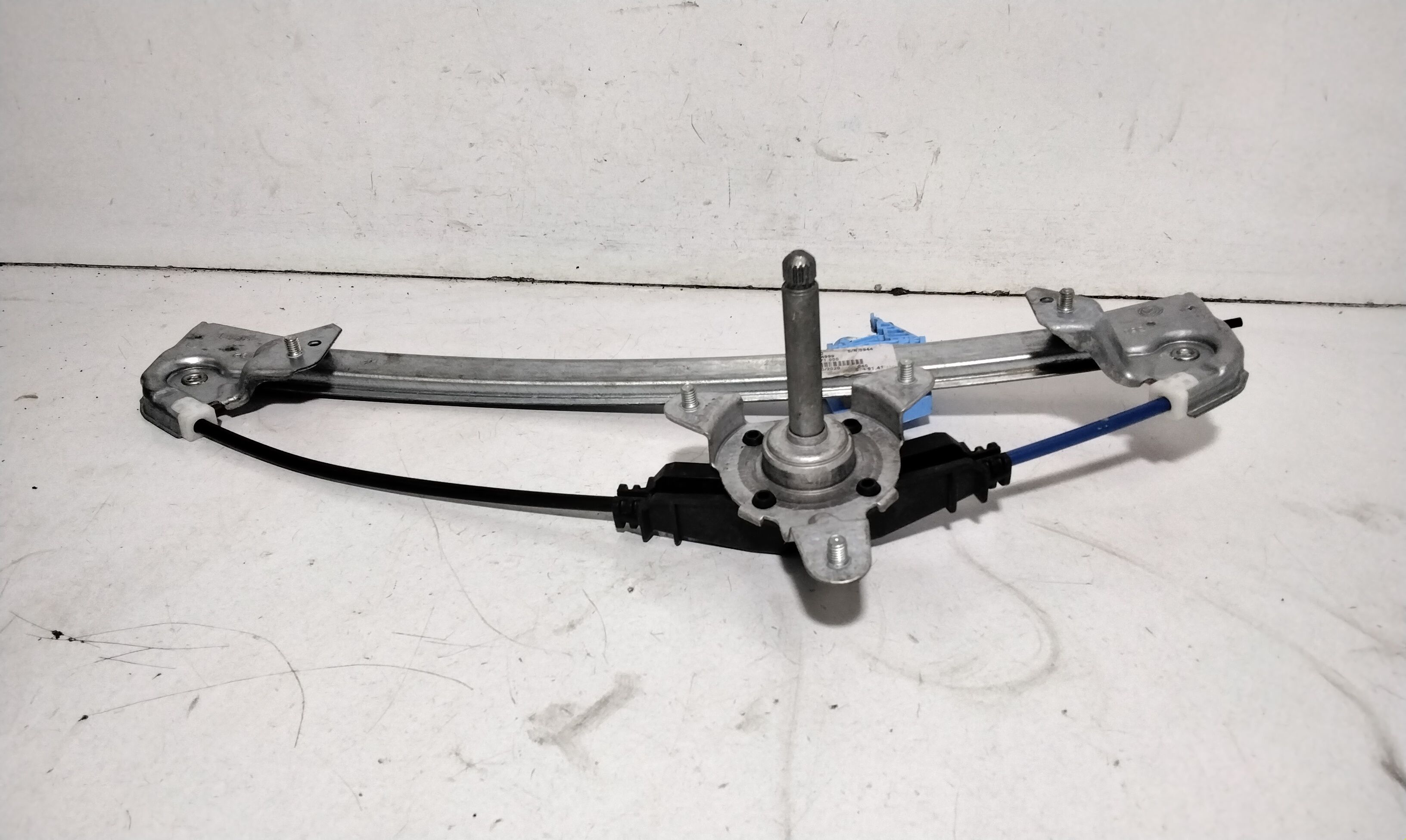 Alzacristallo Porta Post. Destro 52024999 Usato