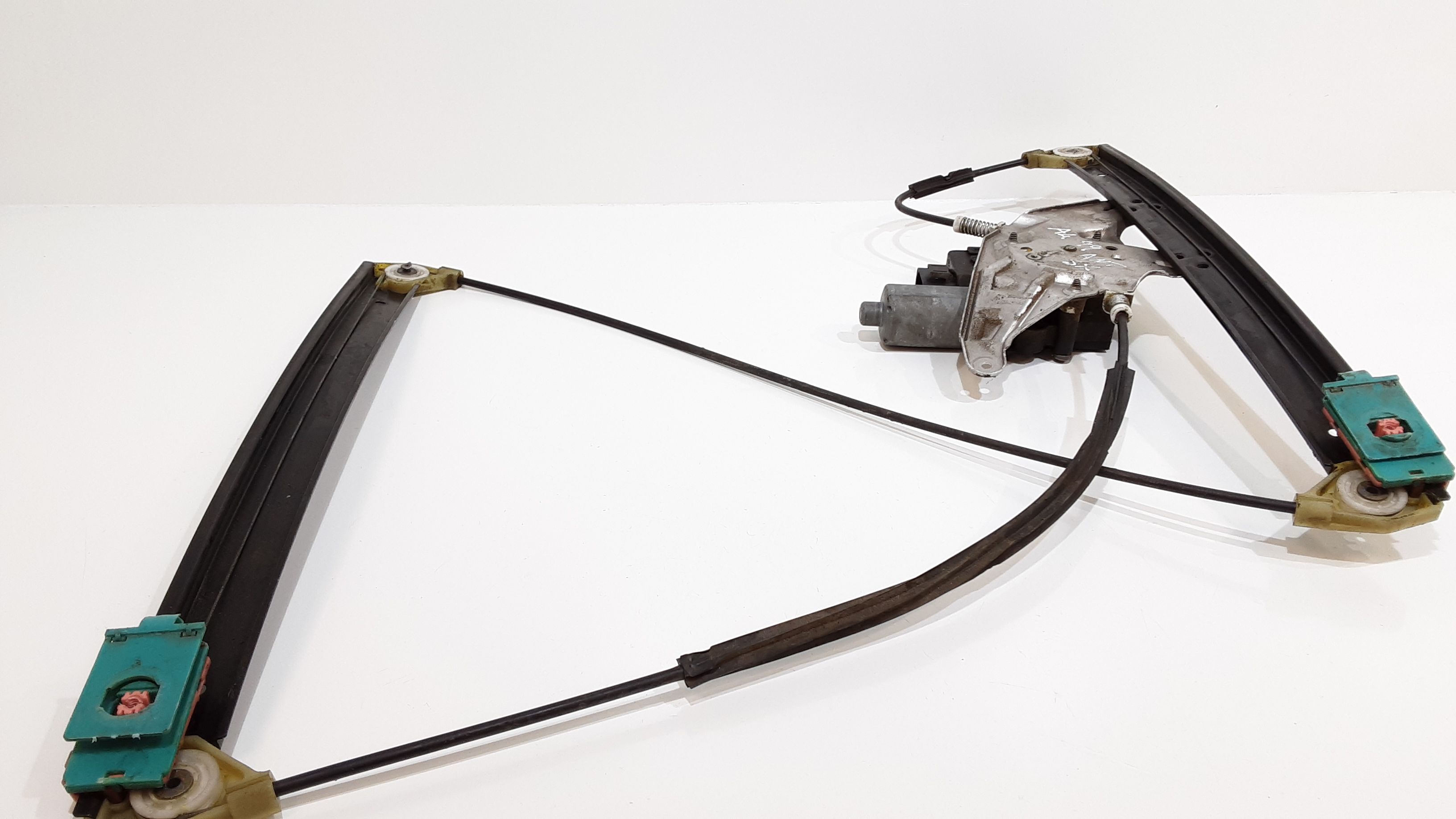 Alzacristallo Porta Ant. Sinistro 8D0837399A Usato