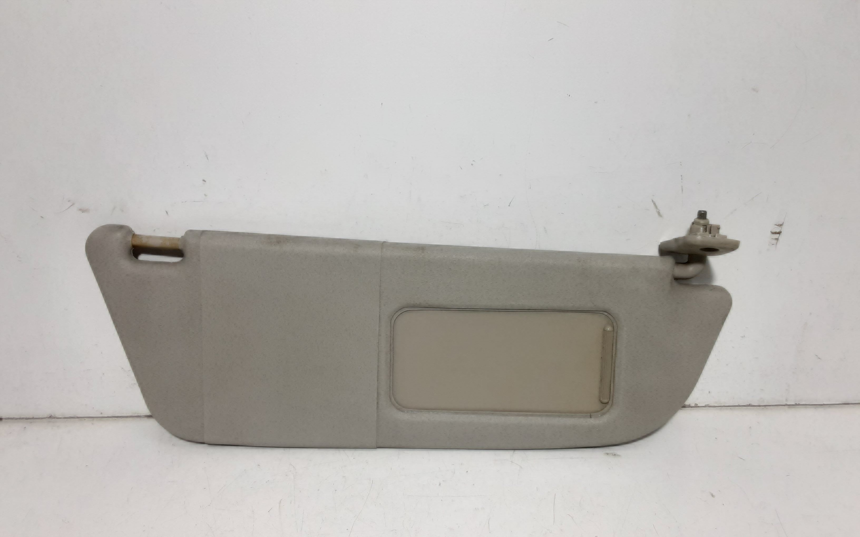 Aletta Parasole Parabrezza Destro 24409344 Usato