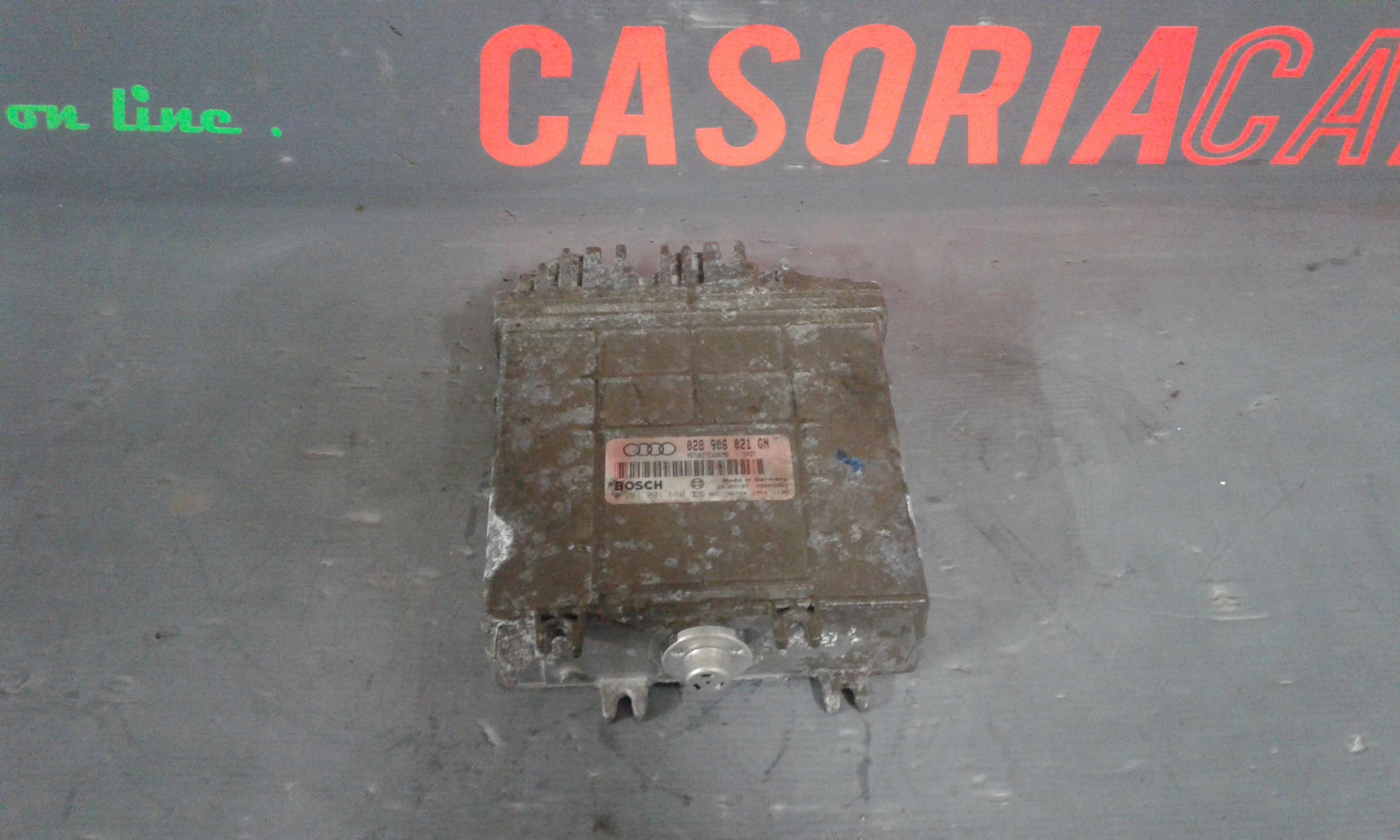 Centralina Iniezione 8E0909518NX Usato