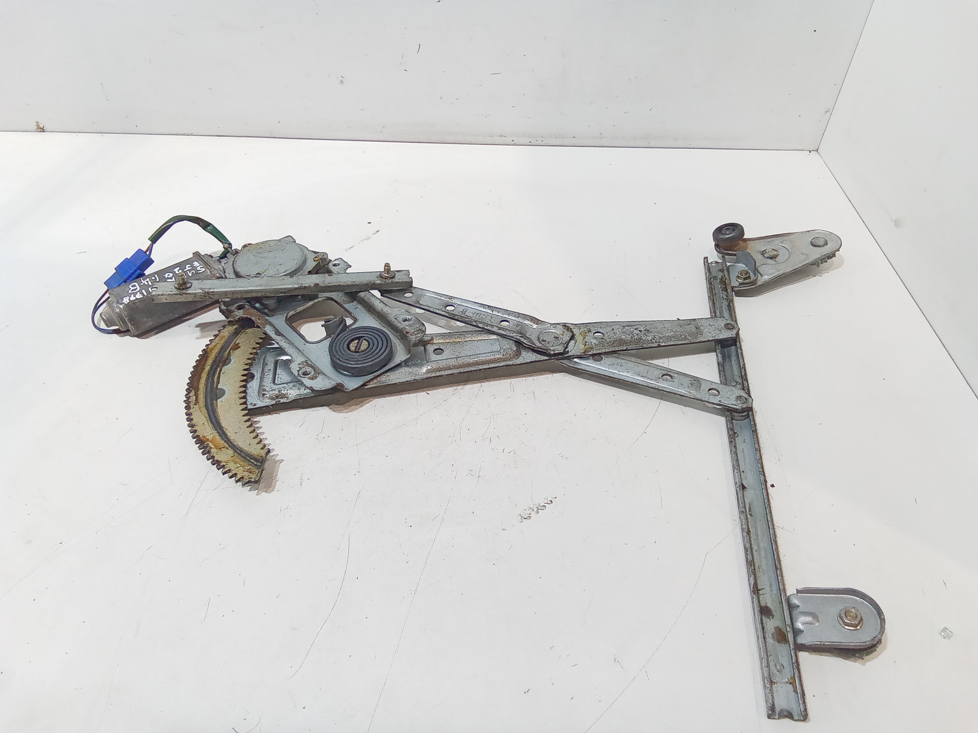 Alzacristallo Porta Ant. Sinistro Usato