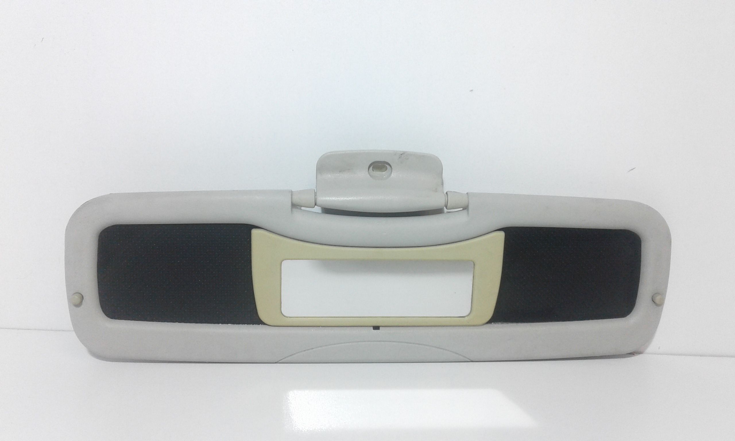 Aletta Parasole Parabrezza Destro Q0000706V007C24A00 Usato