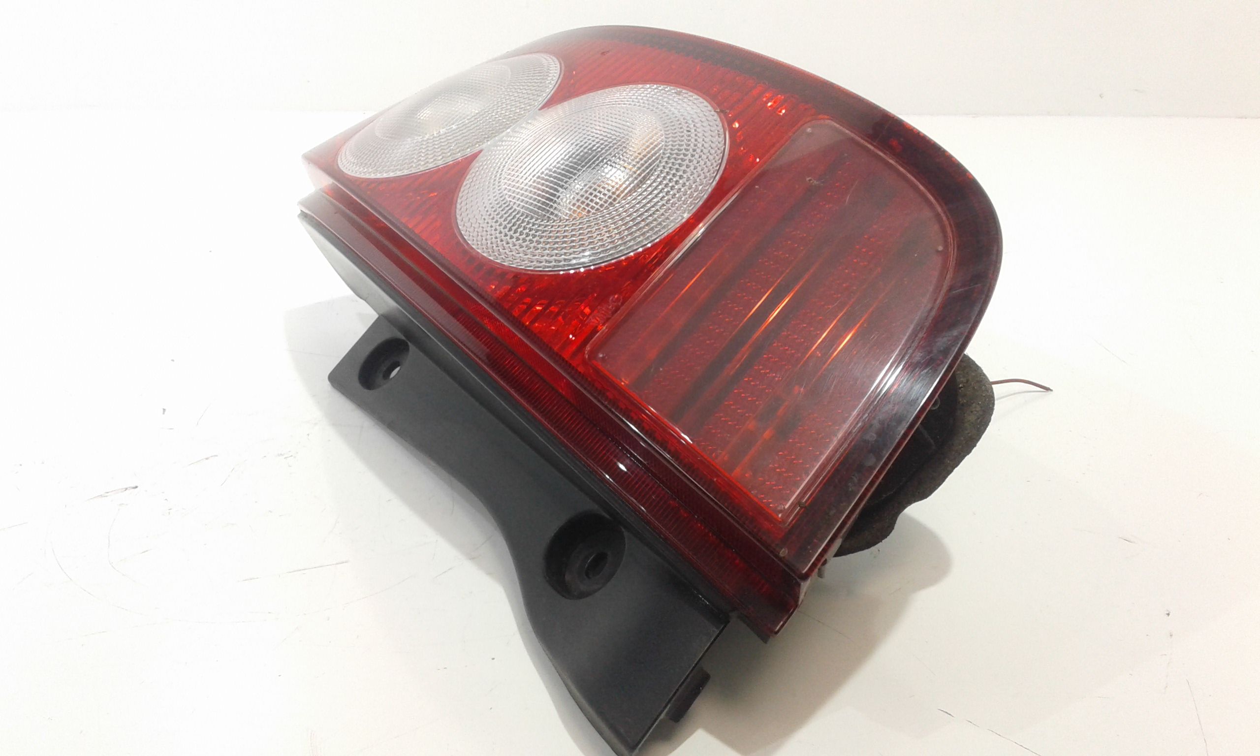 Fanale Post. Destro 26550AX720 Usato