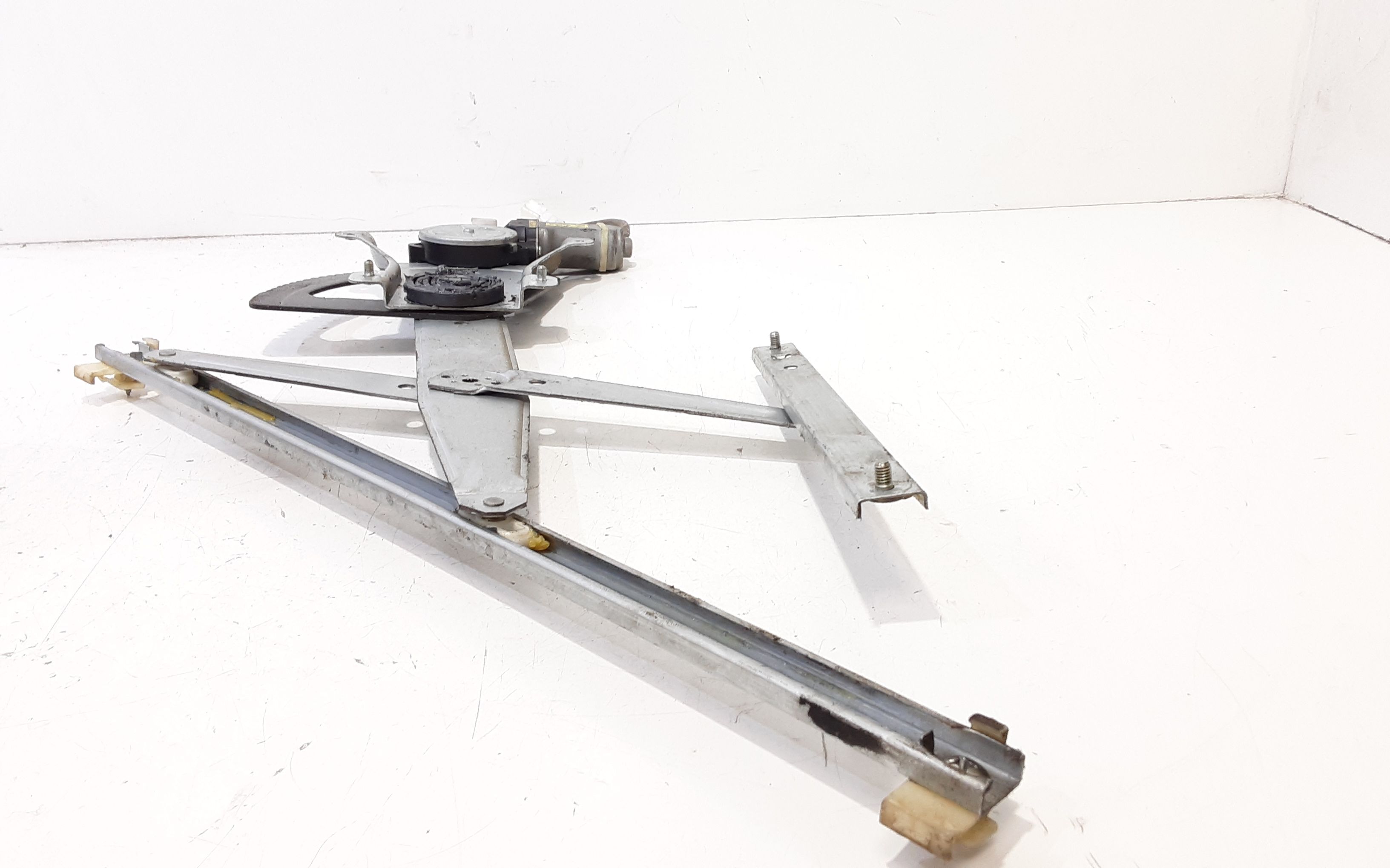 Alzacristallo Porta Ant. Destro 96648944 Usato