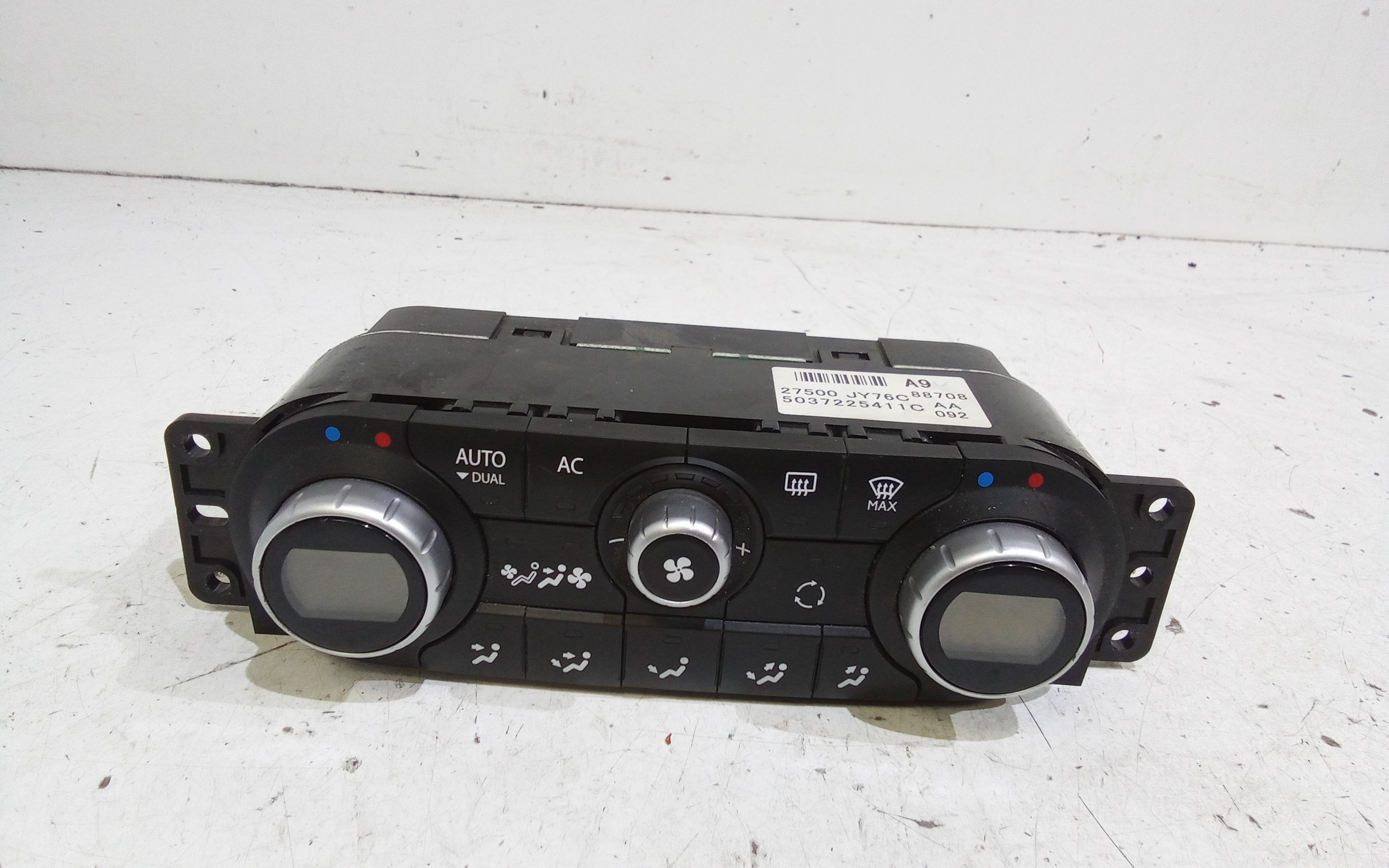 Blocco Comando Climatizzazione 27500JY06C Usato