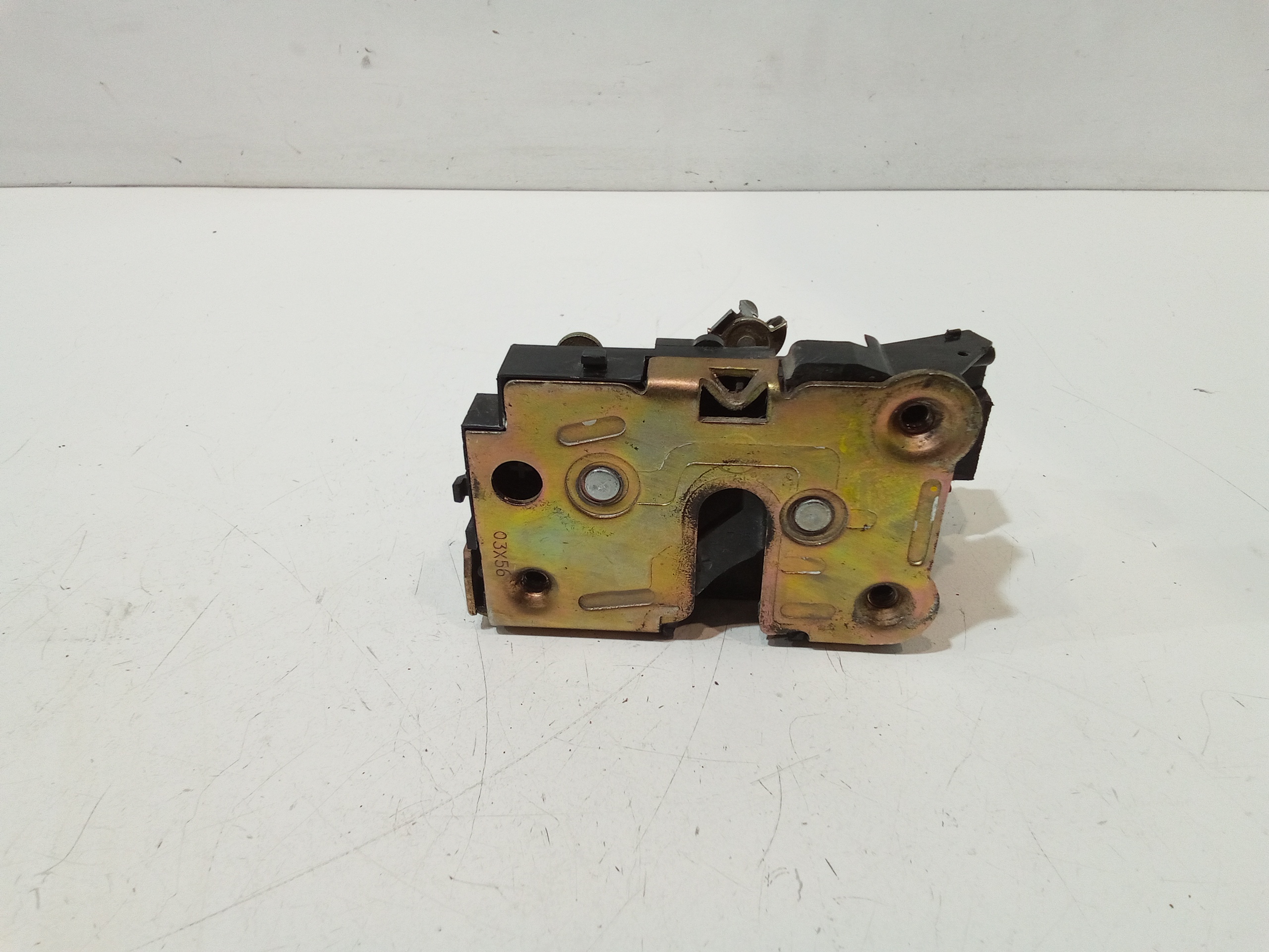 Serratura Porta Ant. Destro Usato